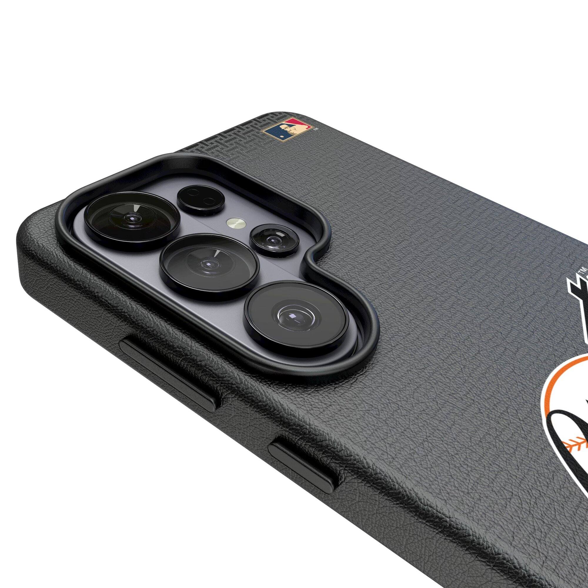 Alt View 2. Keyscaper - San Francisco Giants Cooperstown Collection 1958-1967 Galaxy Magnetic Bump Case - S25 Ultra - Black.