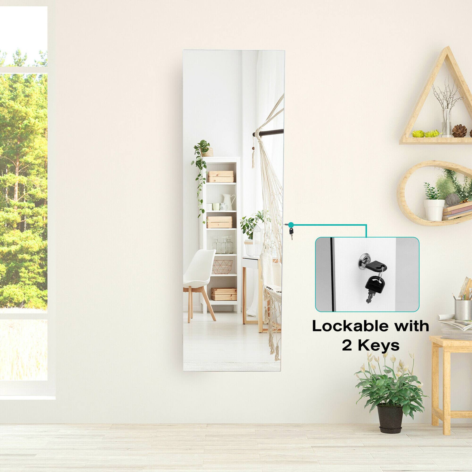 Lockable with 2 keys