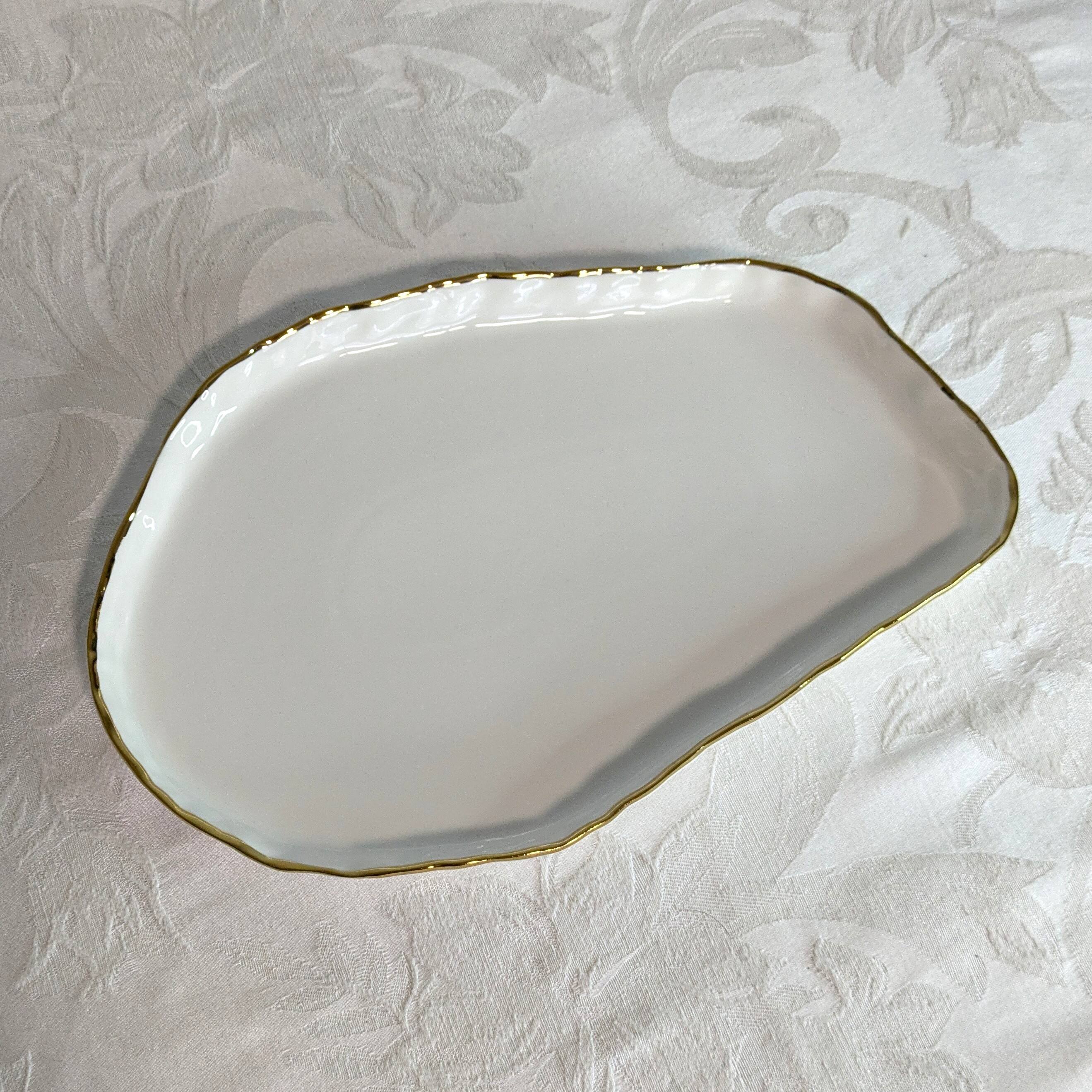 Left. Jiallo - 12" Simplicity Collection White Porcelain Gold Trim Freestyle Oval Shape Tray - White.