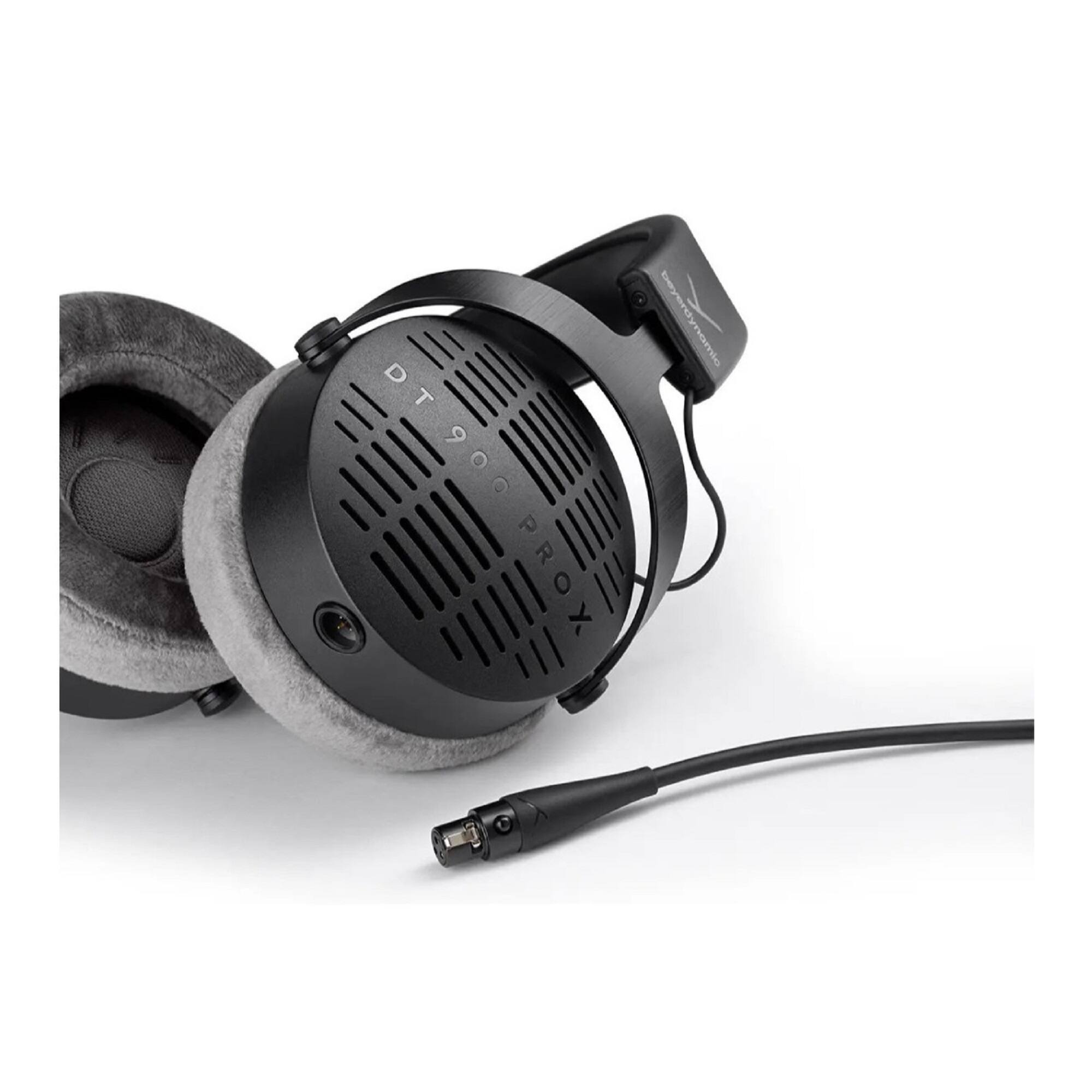 DT 900 PRO X