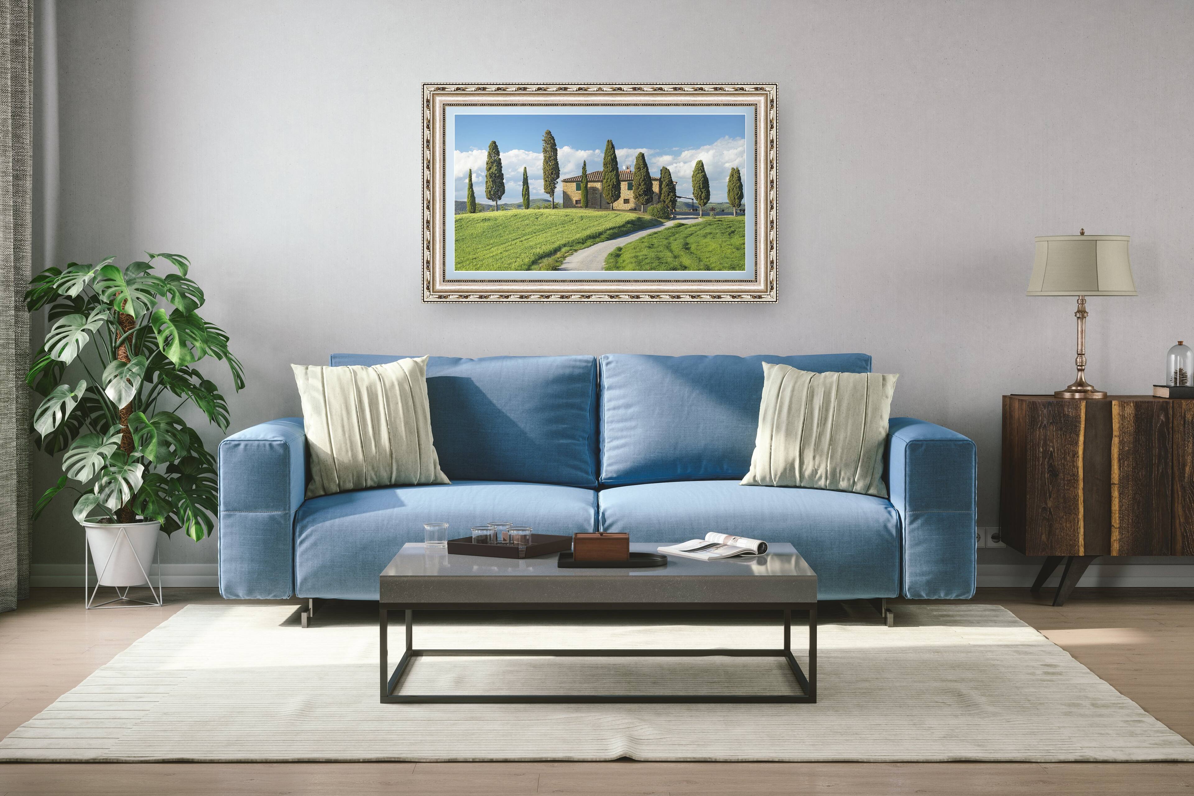 Angle. Deco TV Frames - Premiere Bezel for Samsung the Frame TV - 75" - Ornate Silver.