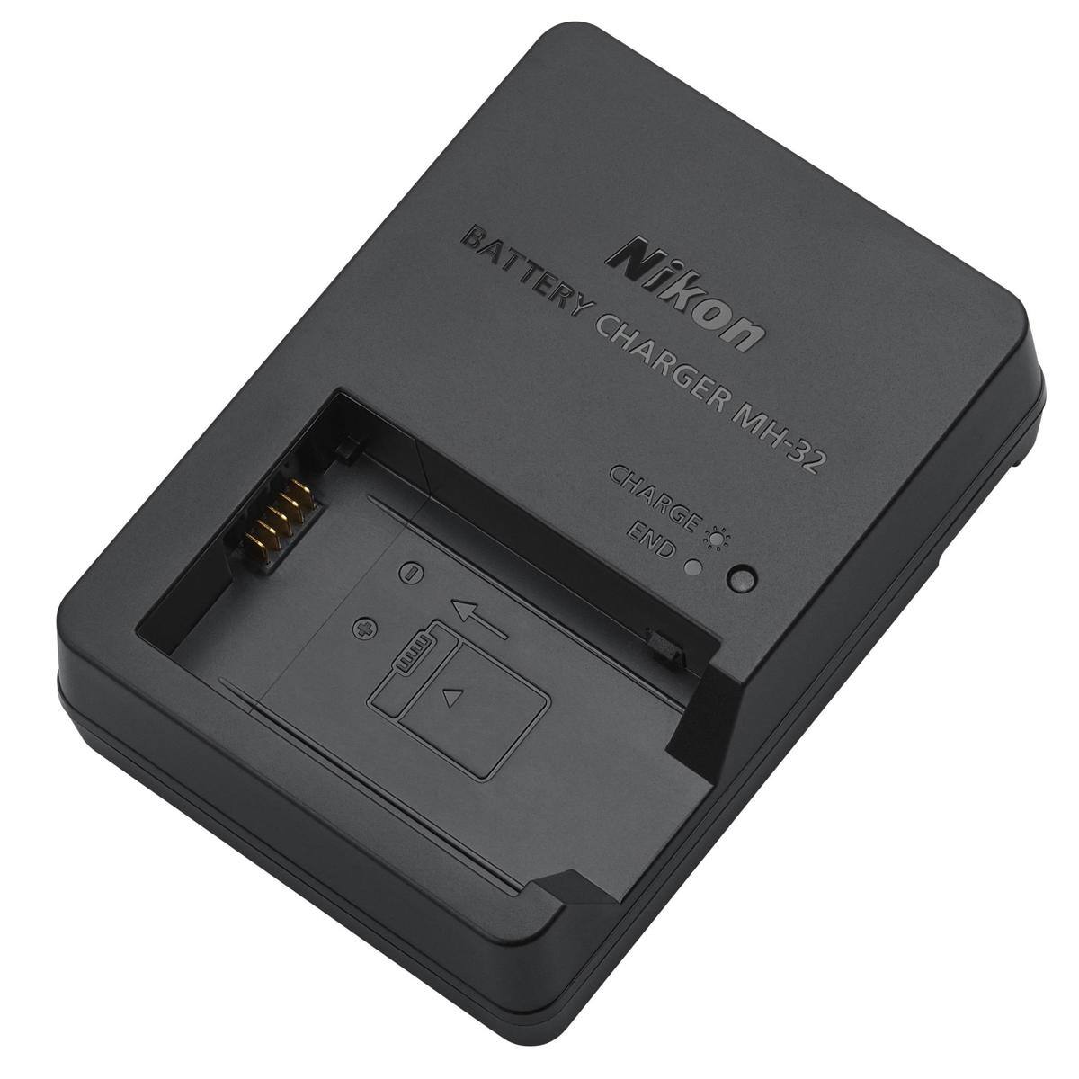 BATTERY Nikon CHARGER MH-32 CHARGE END