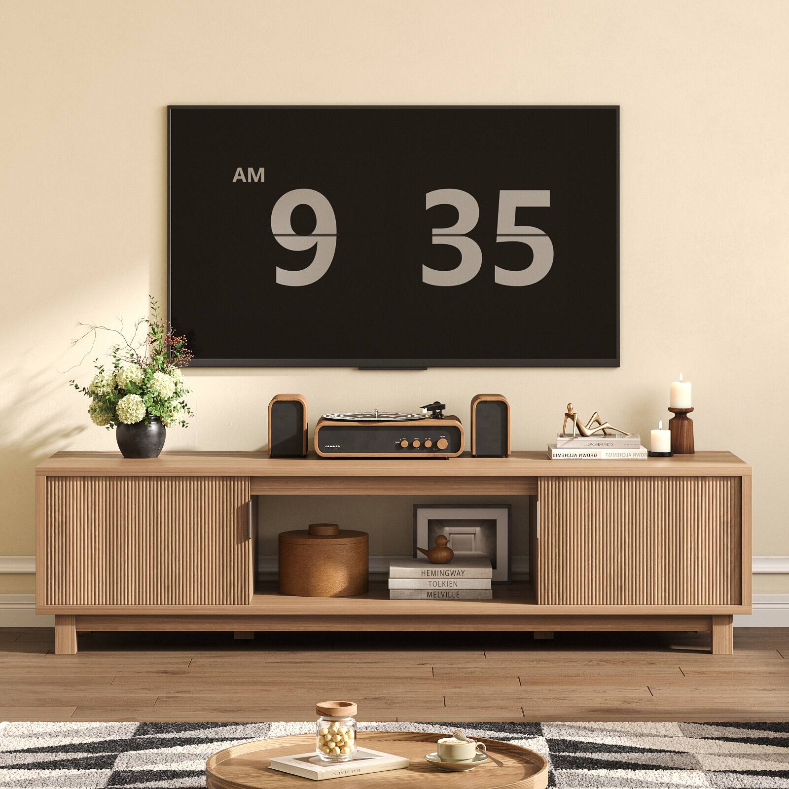 AM 9:35  
C SOHA - HEMINGWAY TOLKIEN MELVILLE