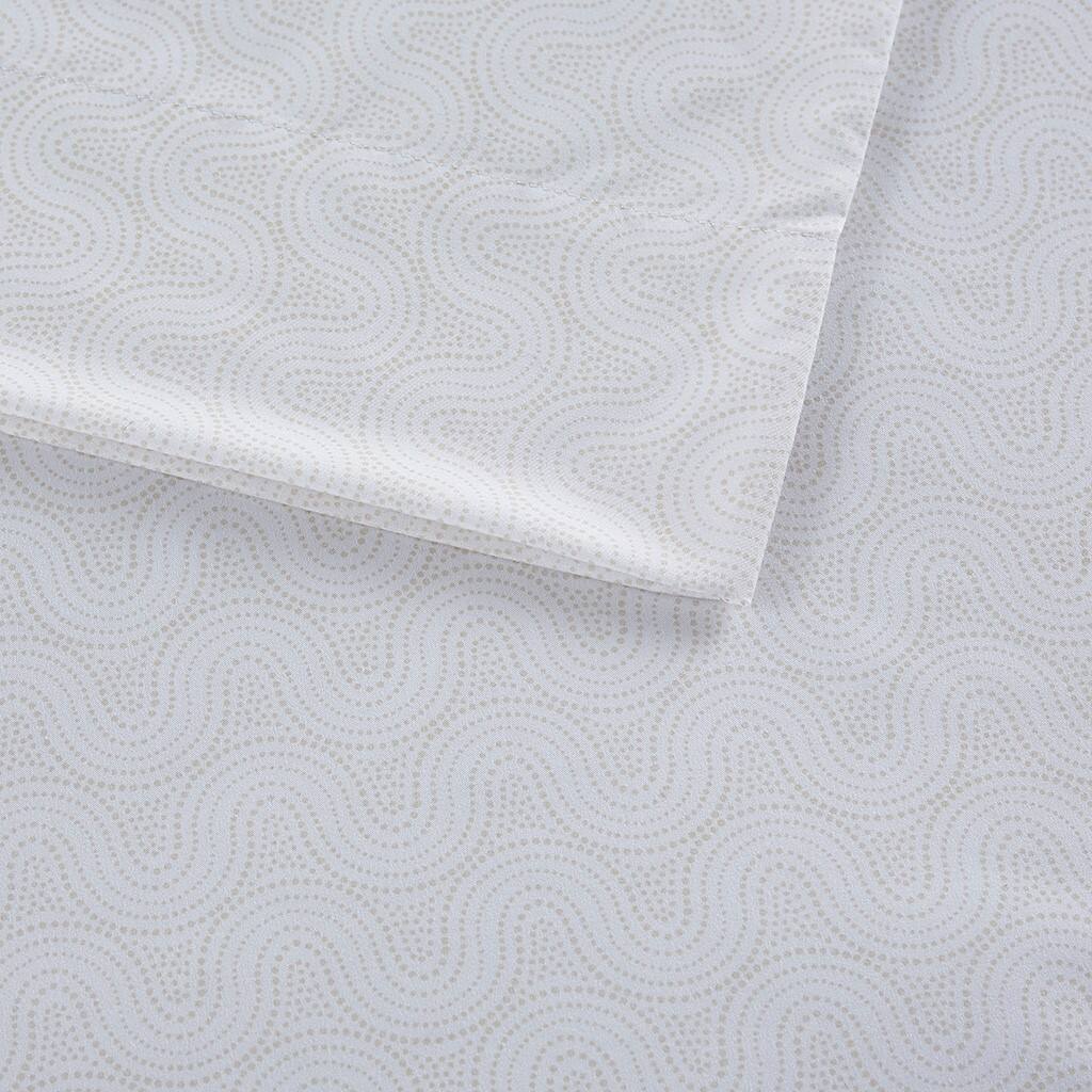 Alt View 5. Gracie Mills - Gracie Mills Giselle 4-Peice Wrinkle Free Printed Microfiber Sheet Set - Blue Dots.