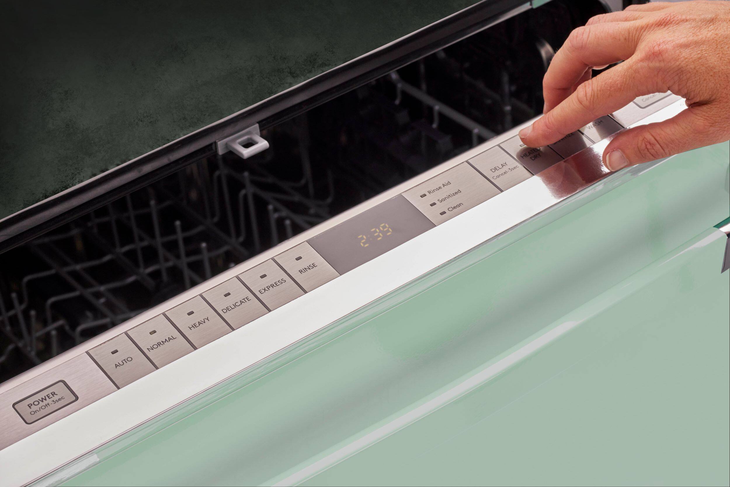 Wash Rinse Express Delicate Heavy Normal Auto 2:39 2 Aid Rinse Sanitized Clean HEATEL DRY DELAY Ssec Concel POWER On/Off -Ssec