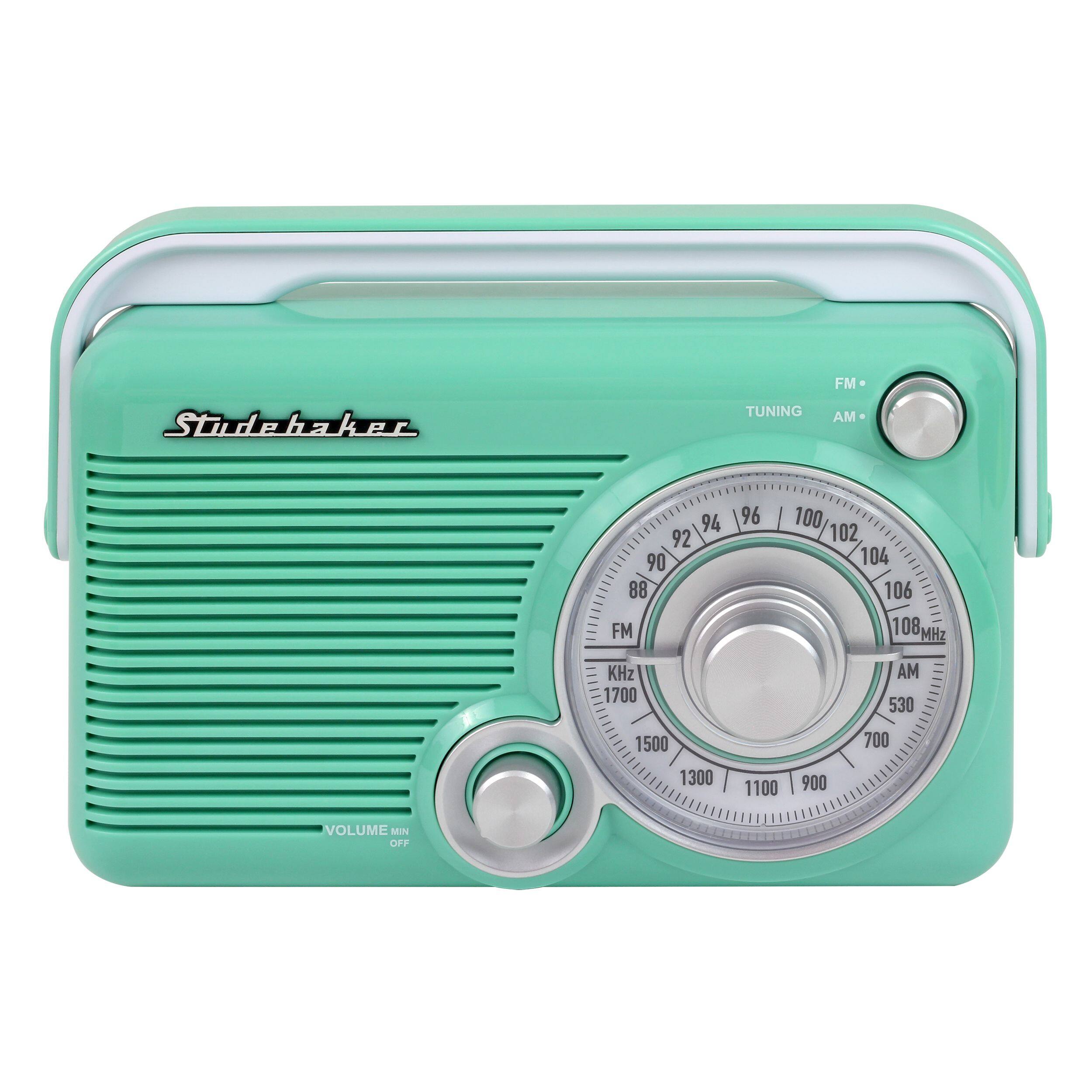Studebaker TUNING FM AM 94 92 90 88 FM 96 100 102 104 106 108 MHz A KHz 1700 1500 AM 530 700 1300 1100 900 VOLUME MIN OFF