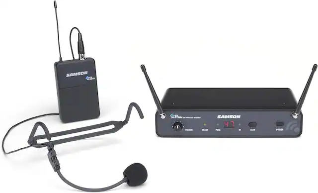 SAMSON CR88x - Wireless Receiver
- SAMSON CR88x Wireless Receiver
- Volume Ready
- Peak Indicator
- IR (Infrared) Button
- Scan Button
- Power Button
- Ready Indicator Light