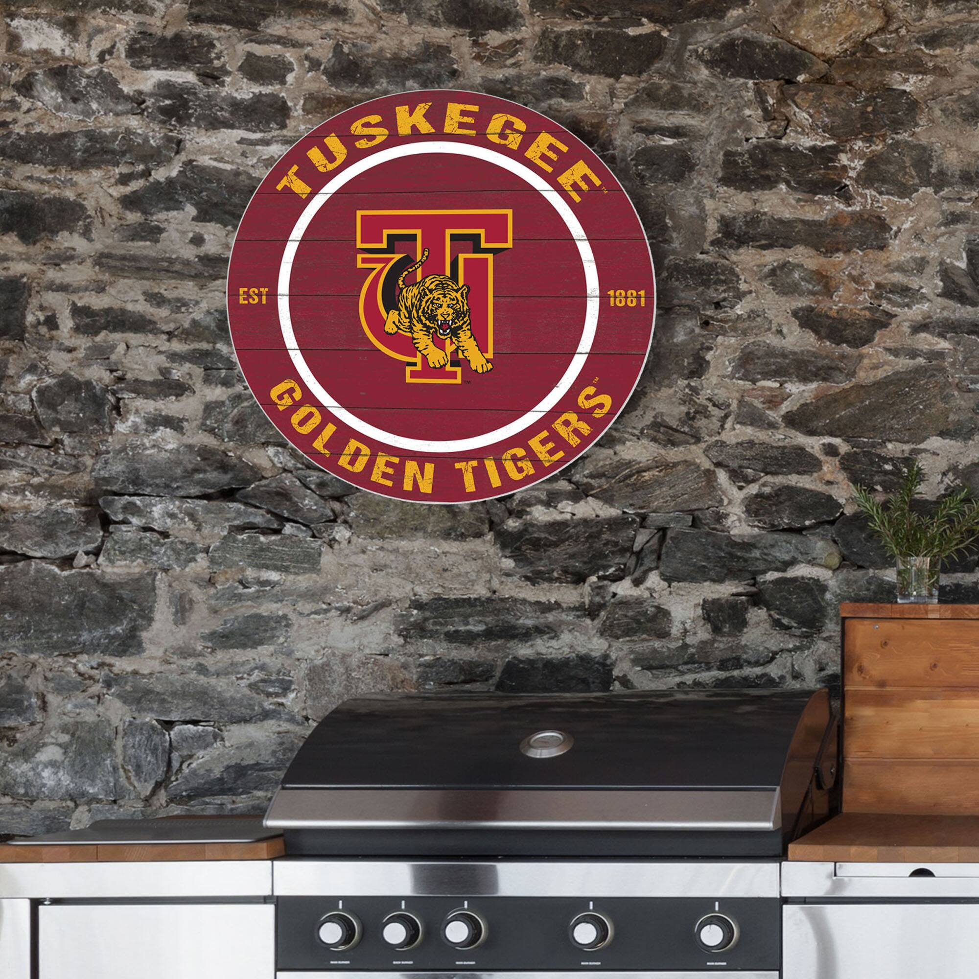 TUSKEGEE  
EST 1881  
GOLDEN TIGERS
