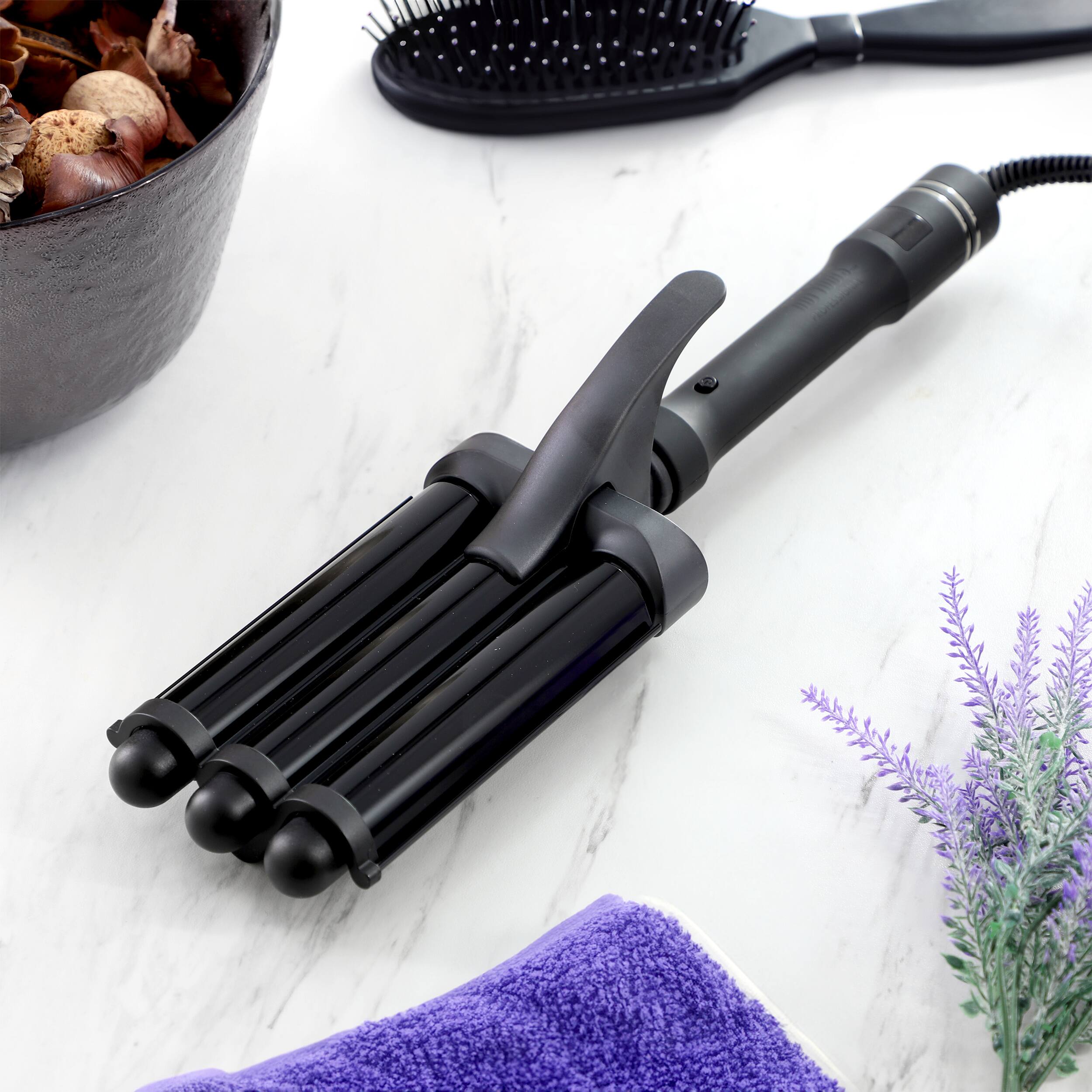 Alt View 4. Hot Tools - Hot Tools Pro Artist Black Gold Collection 3 Barrel Waver with Black Gold Styling Surface - Black.