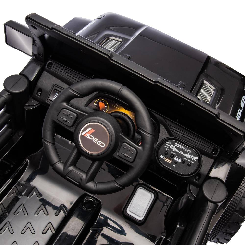 Sure, here is the corrected text:

- SPEED
- SHOITAL
- S
- NthoRATD
- GLEP
- MIC

The text appears to be part of a design or branding on the vehicle.