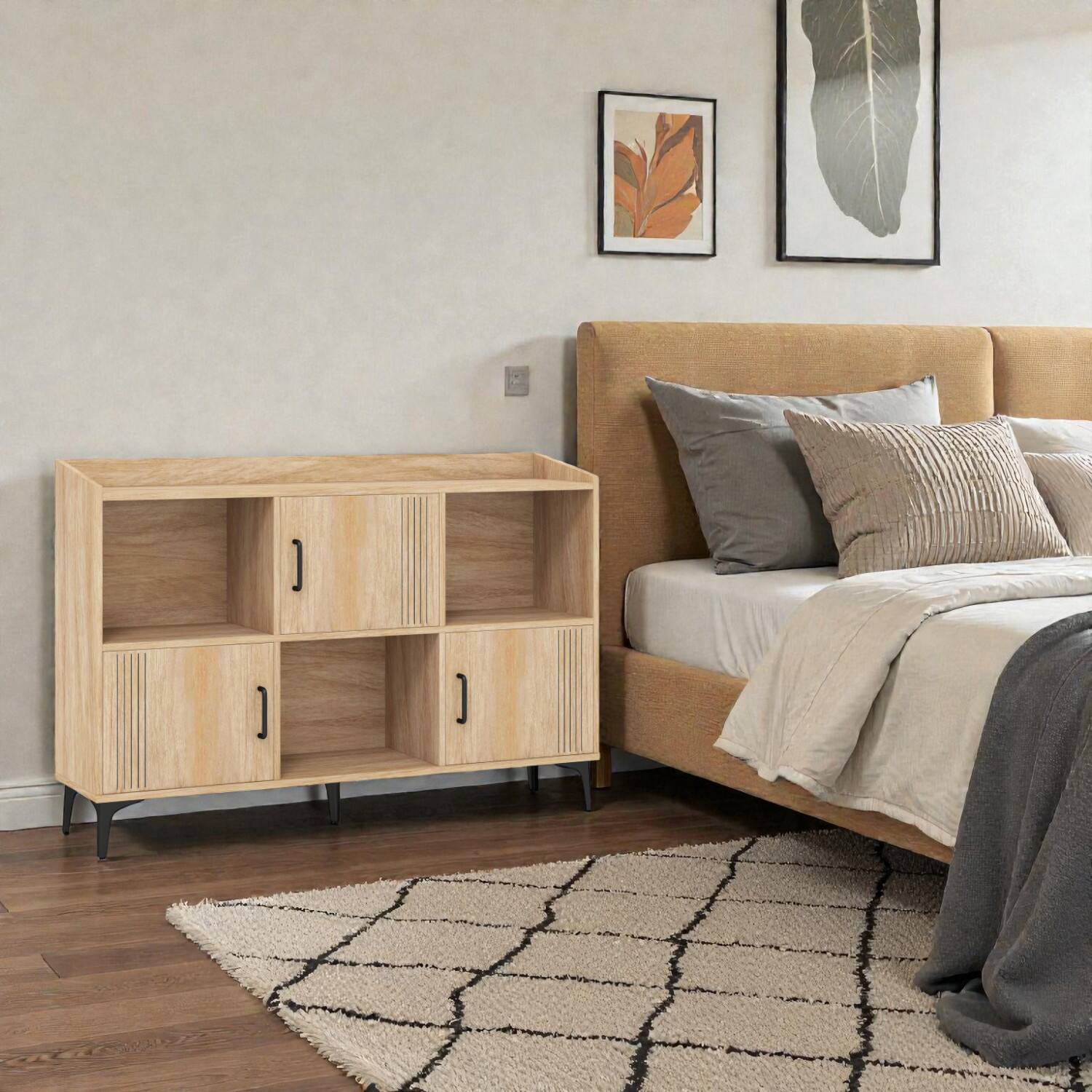 Front. Hivvago - Sideboard Cabinet with Three Doors and Open Display Shelves - Oak.