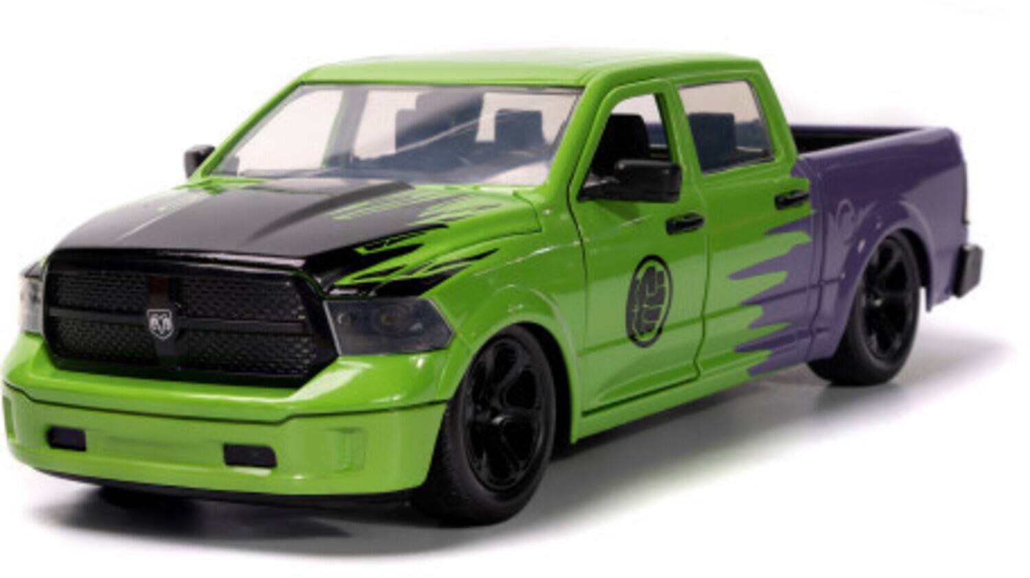 Alt View 3. Jada Toys - Jada Toys - 1:24 Marvel Avengers - Hollywood Rides - '14 Ram 1500 with Hulk Figure   - Collectibles - Multicolor.