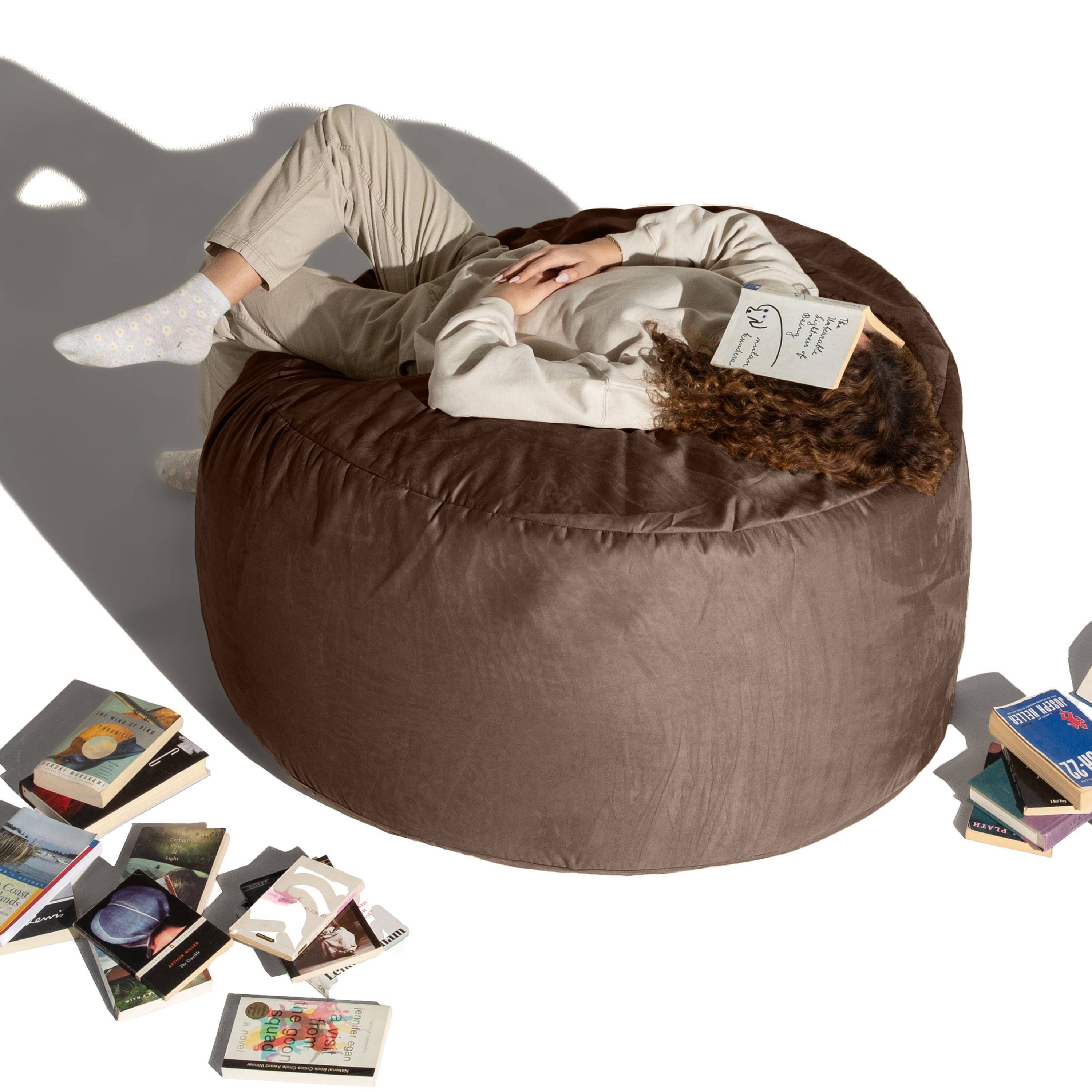 Sure, here is the corrected and grouped text:

---

**Mahie L. Valnalle**

"NEIN Gneee ooE POD EITTEN MIt 2 d FLATE ond CoSt - LC me P pents mnelabor 2 Tom A 2 vtde"

---

**Books:**

- "The Alchemist" by Paulo Coelho
- "The Girl on the Train" by Paula Hawkins
- "The Silent Patient" by Alex Michaelides
- "The 7 Habits of Highly Effective People" by Stephen R. Covey
- "The Power of Now" by Eckhart Tolle
- "The 4-Hour Work Week" by Timothy Ferriss
- "The 7 Habits of Highly Effective People" by Stephen R. Covey
- "The 4-Hour Body" by Timothy Ferriss

---

**Notebook:**

- "The Alchemist" by Paulo Coelho

---