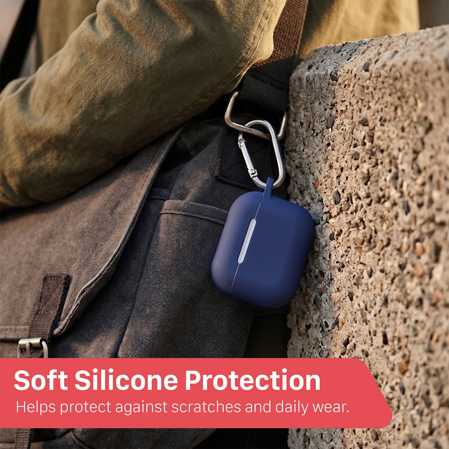 Soft Silicone Protection  
Helps protect against scratches and daily wear.
