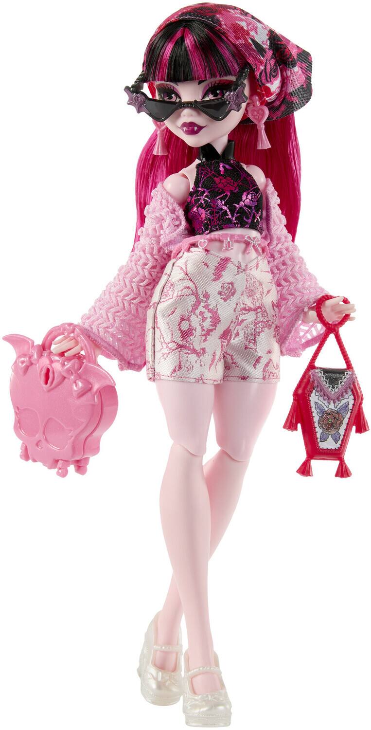 Alt View 3. Mattel - Mattel Collectible - Monster High Skulltimate Secrets: Gore-Geous Oasis Draculaura Doll & Playset   - COLLECTIBLES - Multicolor.