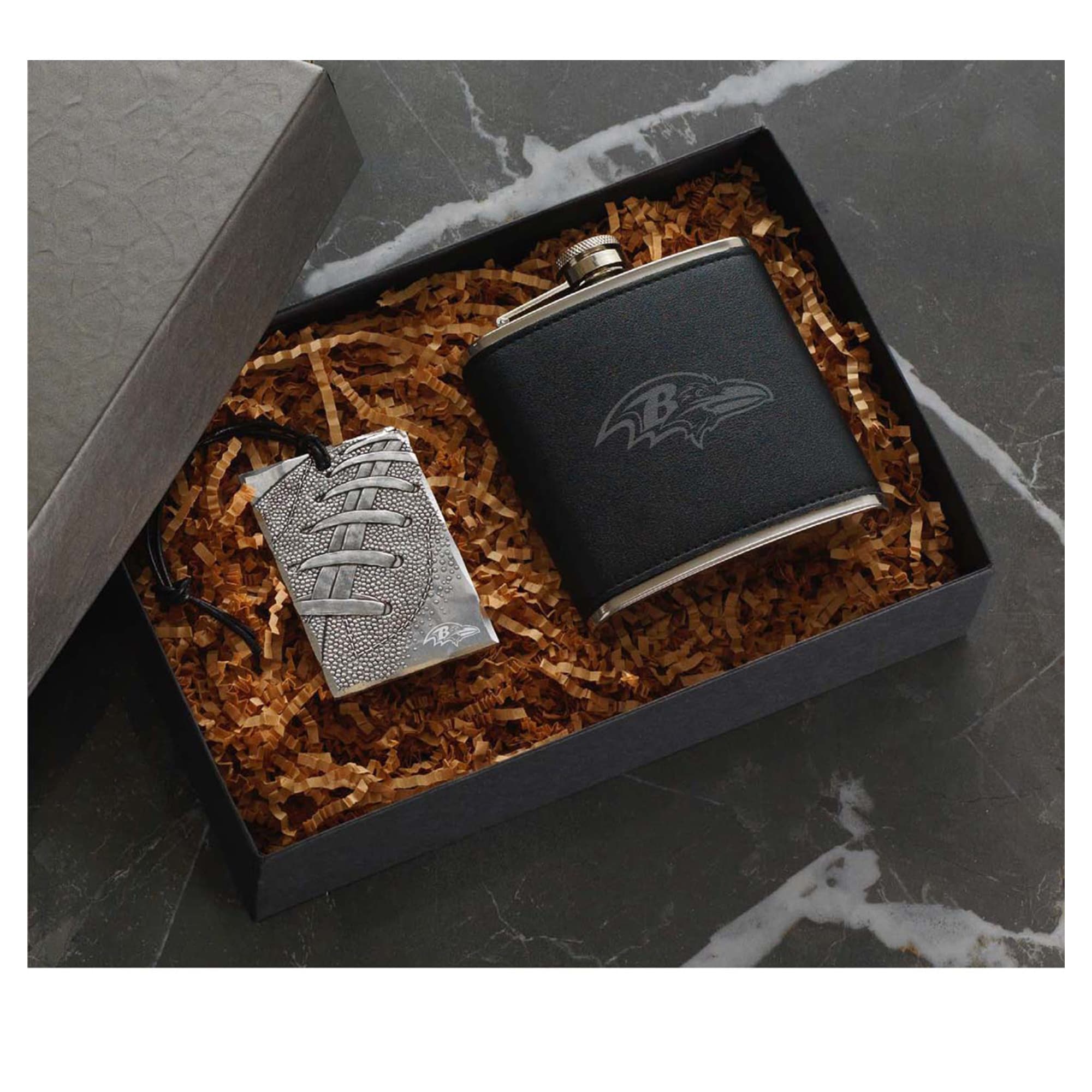 Wendell August Forge - Baltimore Ravens 5oz.Traveler Flask & Bag Tag Gift Set - Silver price history on PriceWatchPro