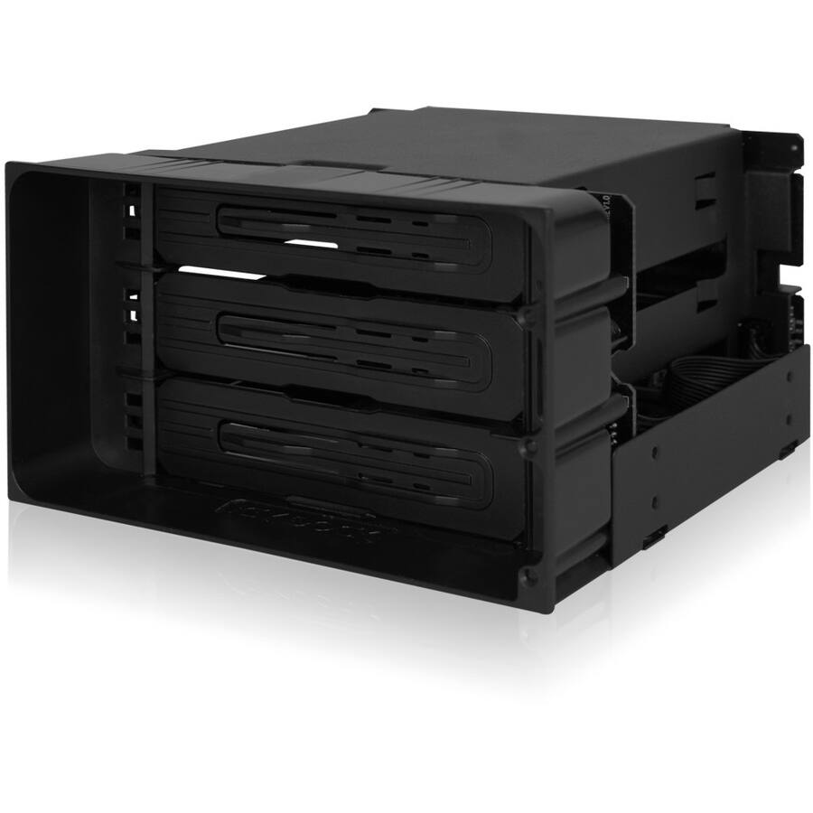 Alt View 3. Icy Dock - Icy Dock FlexiDOCK MB830SP-B Drive Enclosure for 5.25" - Serial ATA/600 Host Interface Internal - Black - Hot Swappable.
