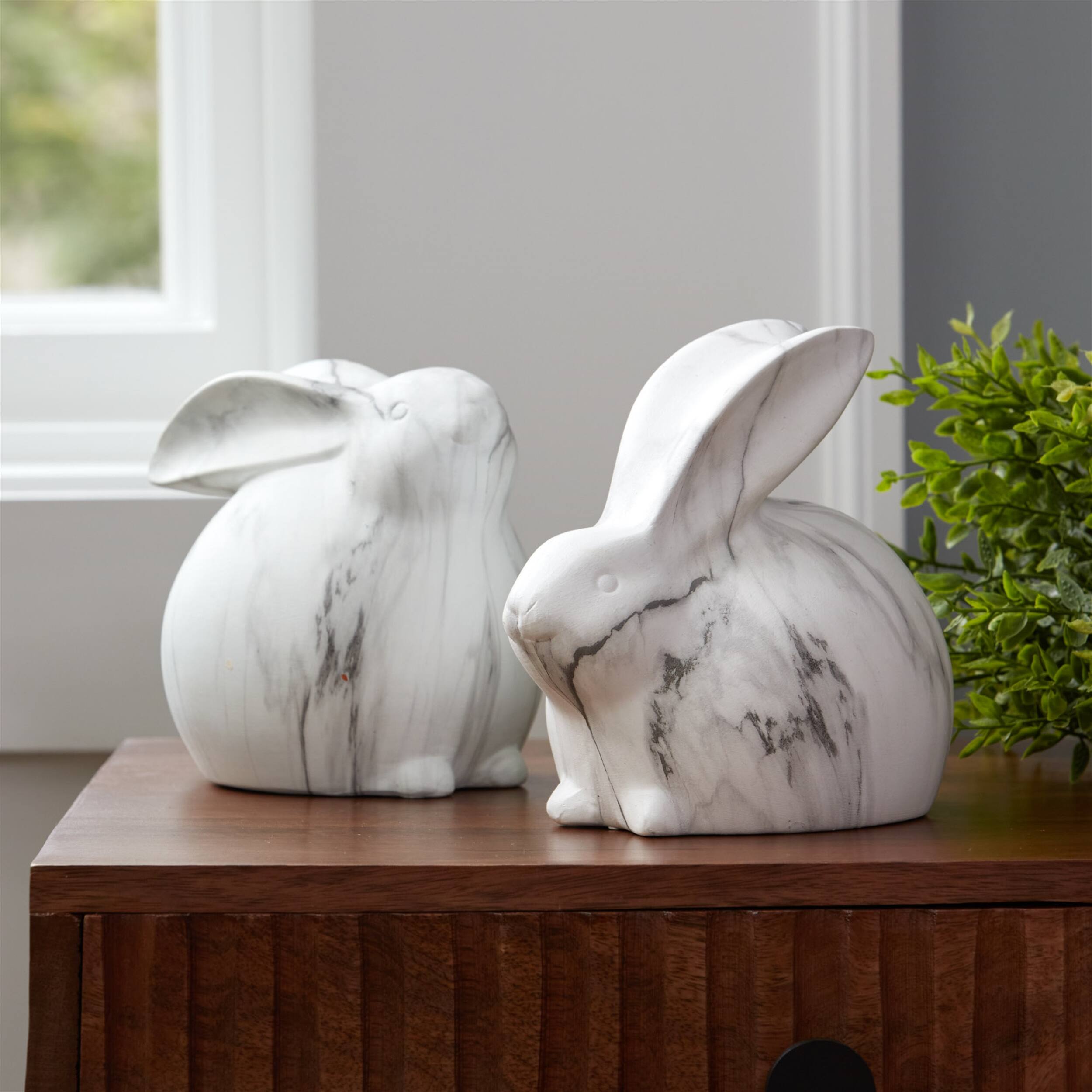 Angle. BreeBe - Marble Design Rabbit Shelf Sitter (Set of 2) - White, Grey.