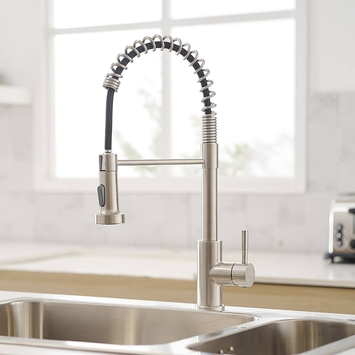 Ropilly Commercial Kitchen Faucet with Pull Out Sprayer, Single Handle ...