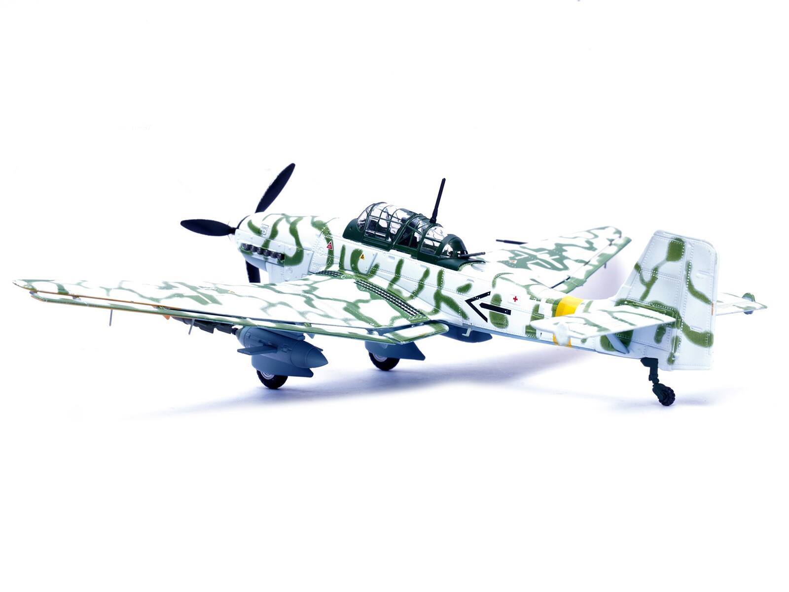 Left. Panzerkampf - Junkers Ju 87G2 Stuka Bomber 10.(Pz)/SG 2 Immelmann Markisch Friedland Pomerania 1945 German Luftwaffe Wing 1/72 - White.