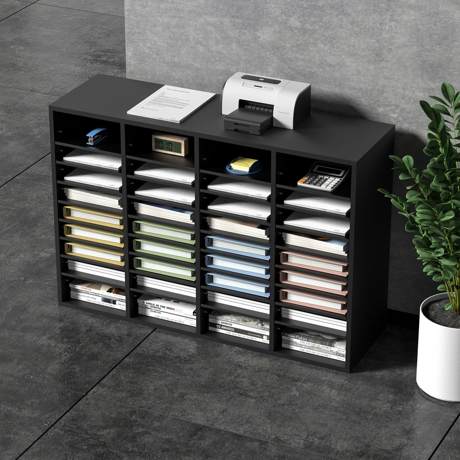 The text in the image appears to be a mix of letters and numbers, possibly representing a code or a series of abbreviations. Here is the corrected and grouped text:

- AD I - 1 10 N
- I J - - i - ada
- - : E : - L CLAMAROS AN Lus
- : - -UN WUNOAN
- - Uer

This text seems to be a combination of random characters and might not form coherent words or phrases. If it's meant to be a code or specific abbreviations, additional context would be needed to interpret it correctly.