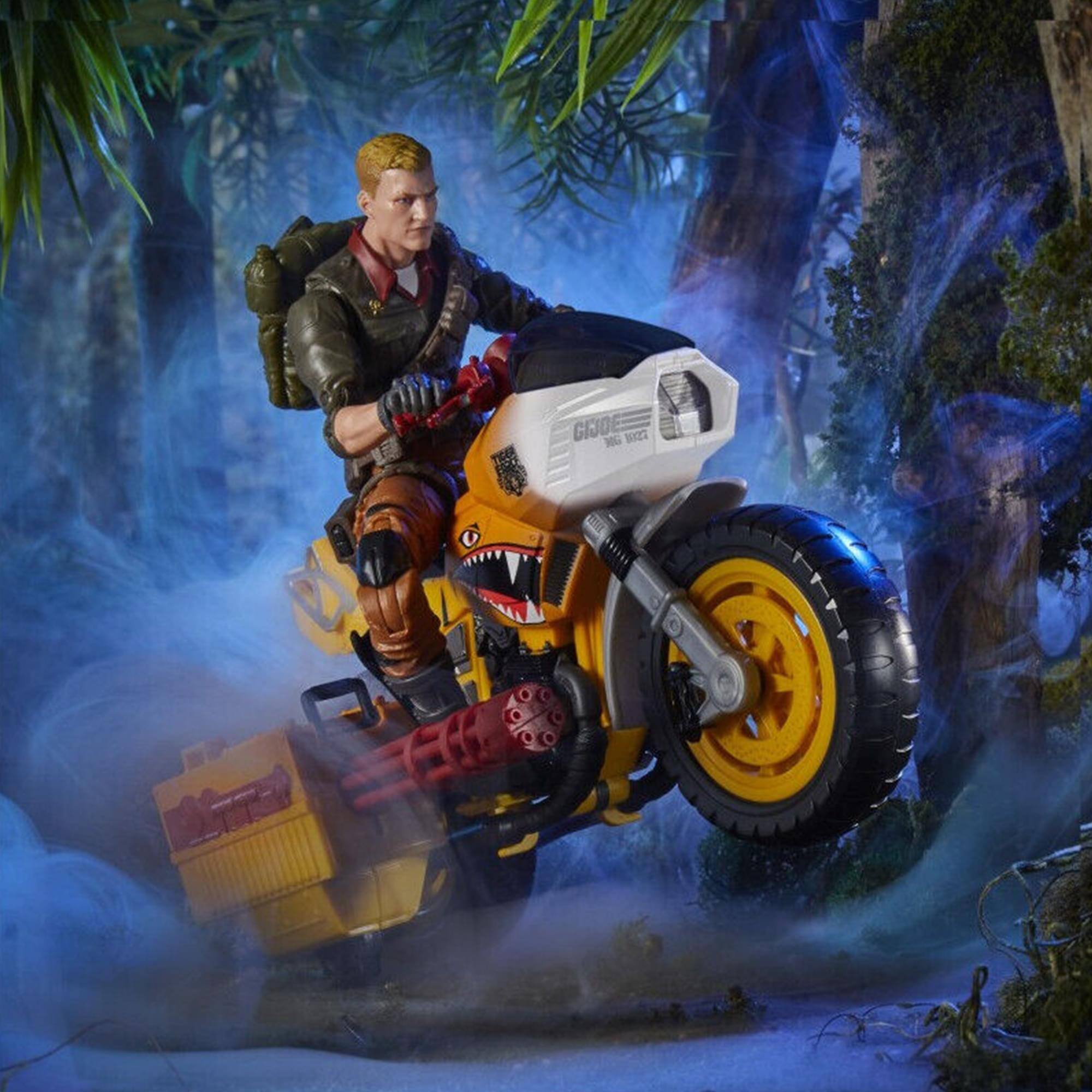 Hasbro G.I. Joe Classified 6 Inch Tiger Force Duke & RAM Vehicle