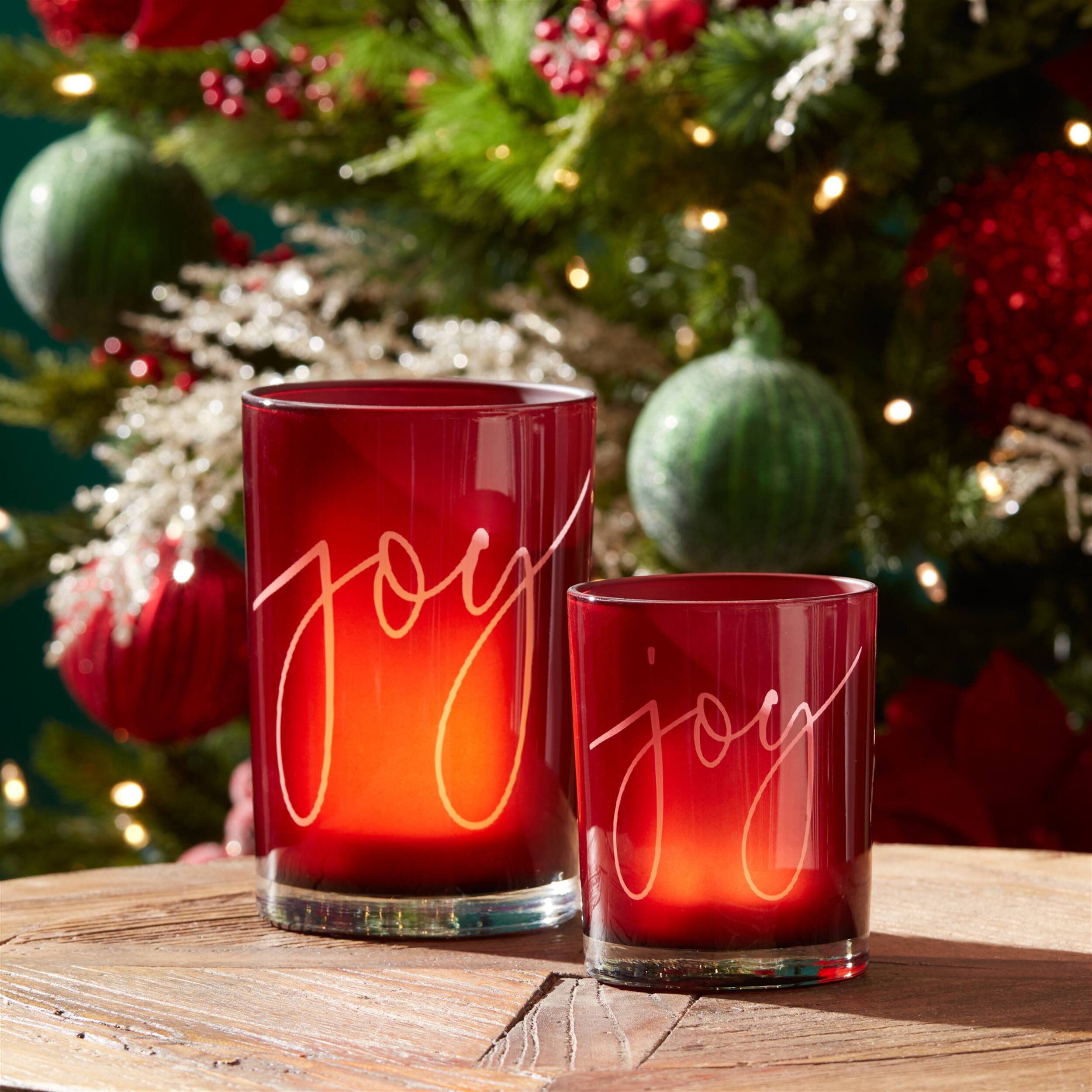 Angle. BreeBe - Joy Glass Votive Holder (Set of 2) - Red.