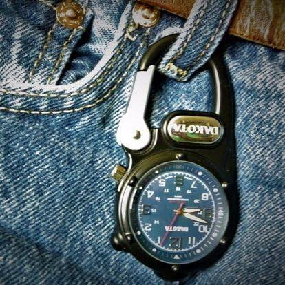 DAKOTA 20% 5 7 a - 4 9 8 a I5 Y M Z 2 DAOTA O I Z. 1 A &