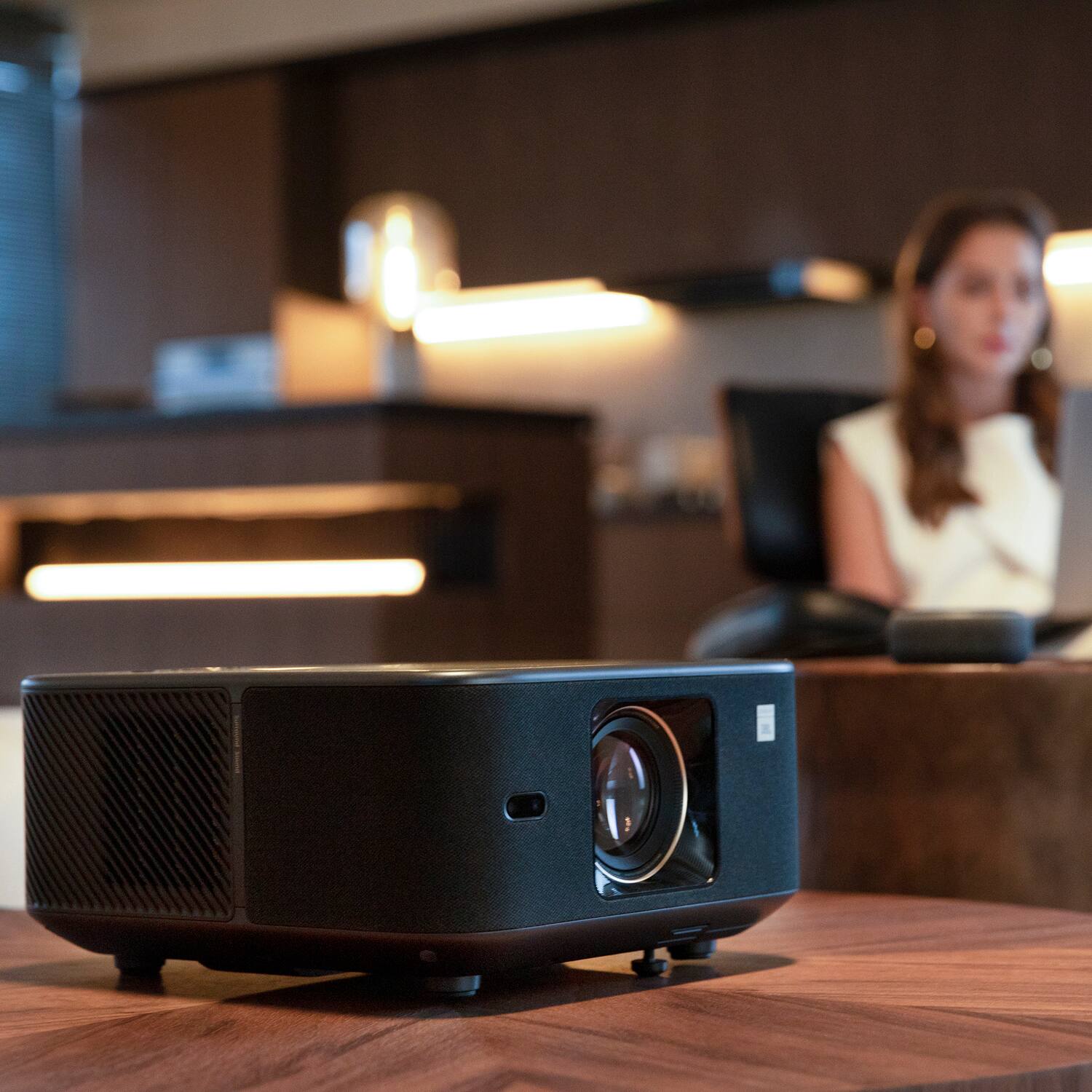 Yaber K3 Projector 1000 ISO, 30W Speaker, JBL, Subwoofer