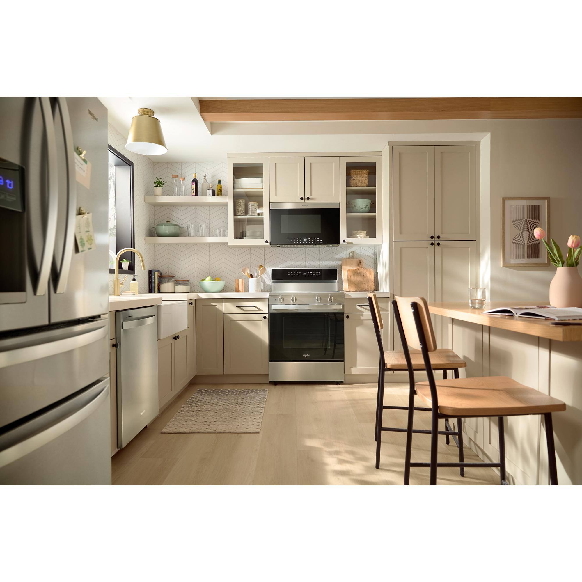 The text on the image is not coherent or organized. It does not provide any context or information about the image, and it does not follow a proper sentence structure. Therefore, it is not possible to group or correct the text based on the given image description.