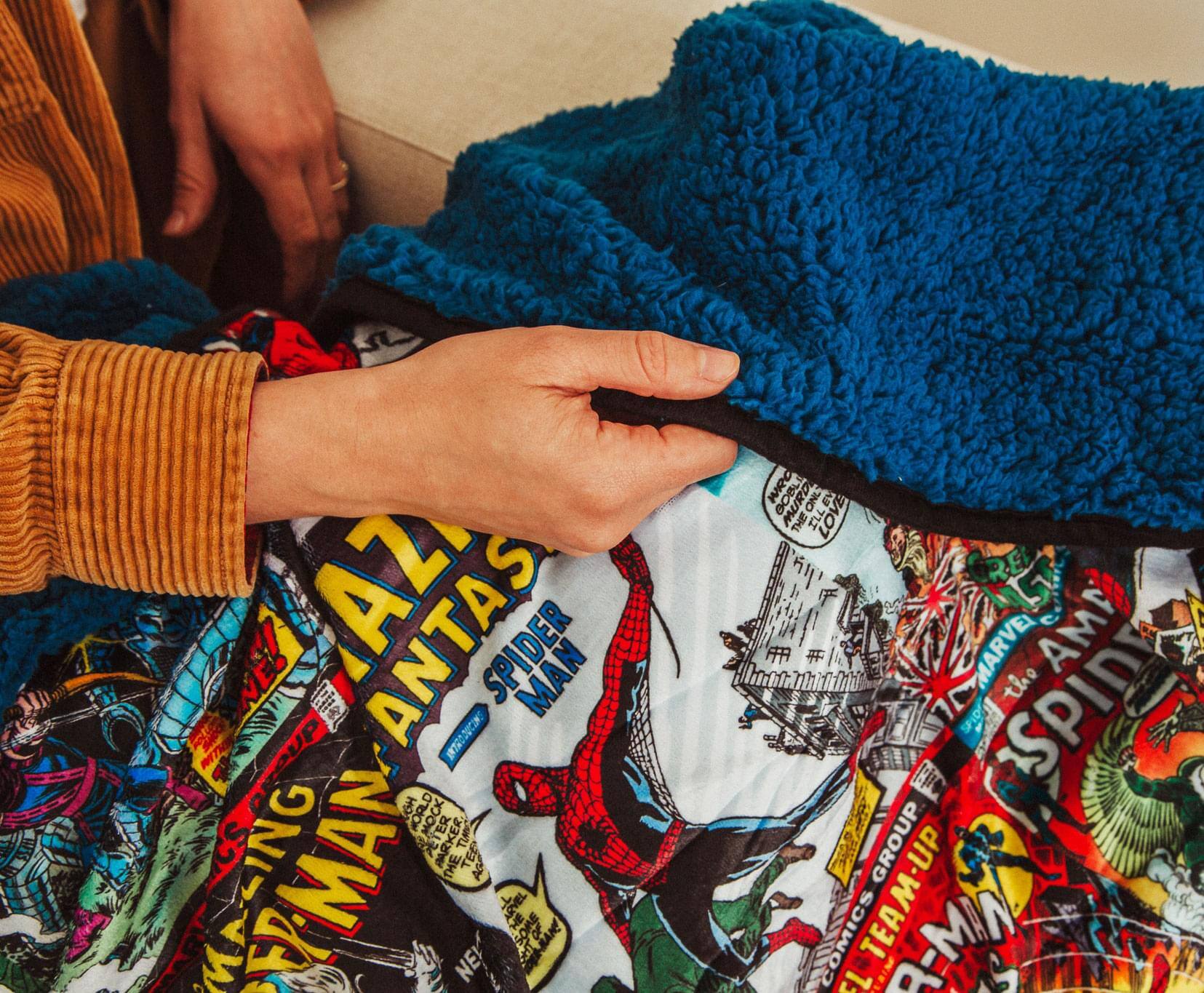 Sure, here is the corrected and grouped text from the image:

- "SPIDER-MAN"
- "MARVEL"
- "COMIC TEAM-UP"
- "AMAZING SPIDER-MAN"
- "MARVEL"
- "AMAZING SPIDER-MAN"
- "MARVEL"
- "AMAZING SPIDER-MAN"
- "MARVEL"
- "AMAZING SPIDER-MAN"
- "MARVEL"
- "AMAZING SPIDER-MAN"
- "MARVEL"
- "AMAZING SPIDER-MAN"
- "MARVEL"
- "AMAZING SPIDER-MAN"
- "MARVEL"
- "AMAZING SPIDER-MAN"
- "MARVEL"
- "AMAZING SPIDER-MAN"
- "MARVEL"
- "AMAZING SPIDER-MAN"
- "MARVEL"
- "AMAZING SPIDER-MAN"
- "MARVEL"
- "AMAZING SPIDER-MAN"
- "MARVEL"
- "AMAZING SPIDER-MAN"
- "MARVEL"
- "AMAZING SPIDER-MAN"
- "MARVEL"
- "AMAZING SPIDER-MAN"
- "MAR