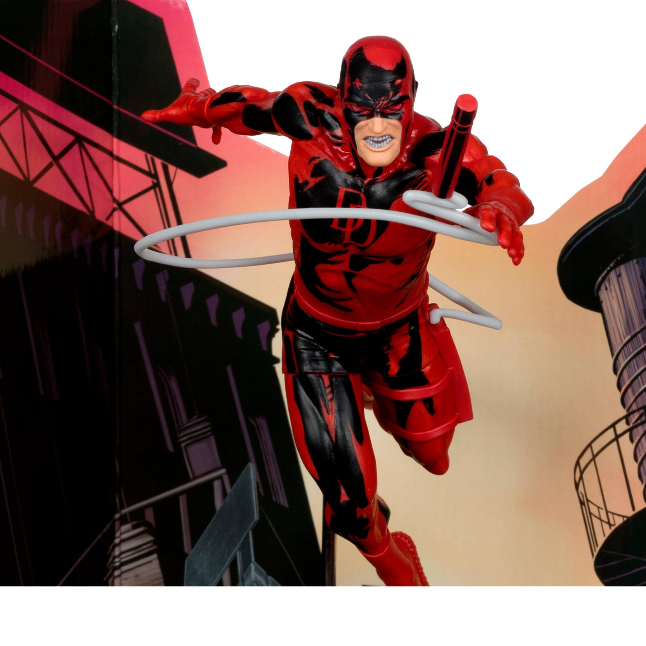 Left. McFarlane Toys - Marvel 6.8" Daredevil 1:10th Scale Collectible with Scene (Daredevil #600).