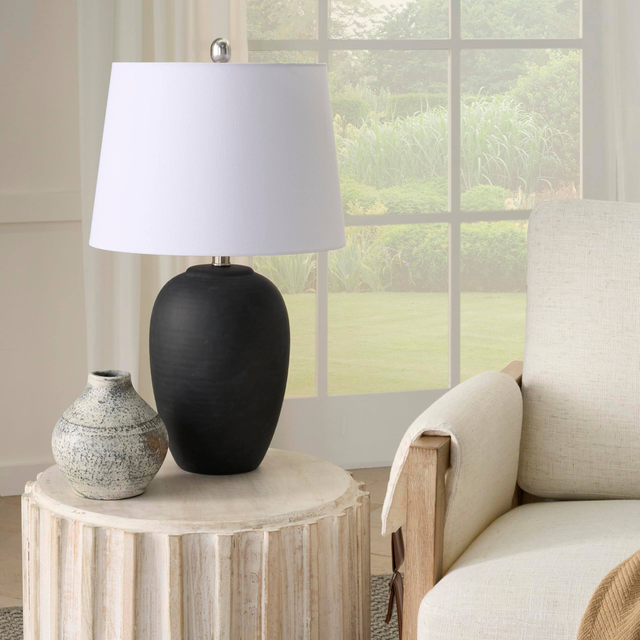 Vintage Black Single