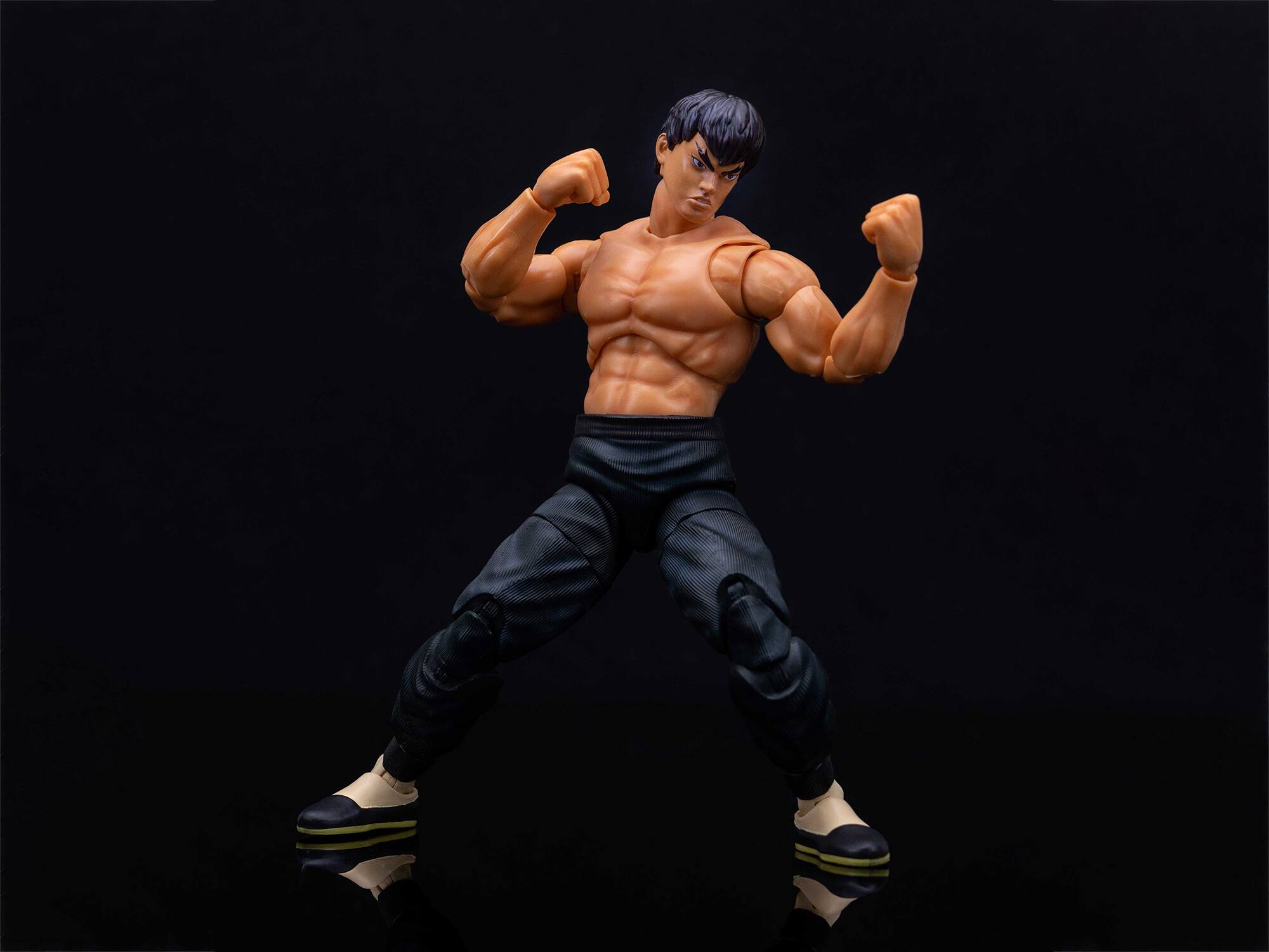 Alt View 2. Jada - Fei Long 6" Moveable Figure w/Accessories and Alternate Head & Hands "Ultra Street Fighter II" (2017) Video Game by Jada.