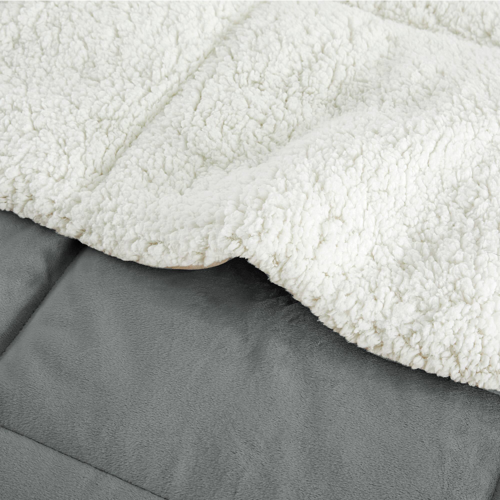 Left. Peace Nest - Peace Nest Sherpa Fluffy Faux Fur Comforter Set Plush Reversible Bedding Set - Solid Gray.