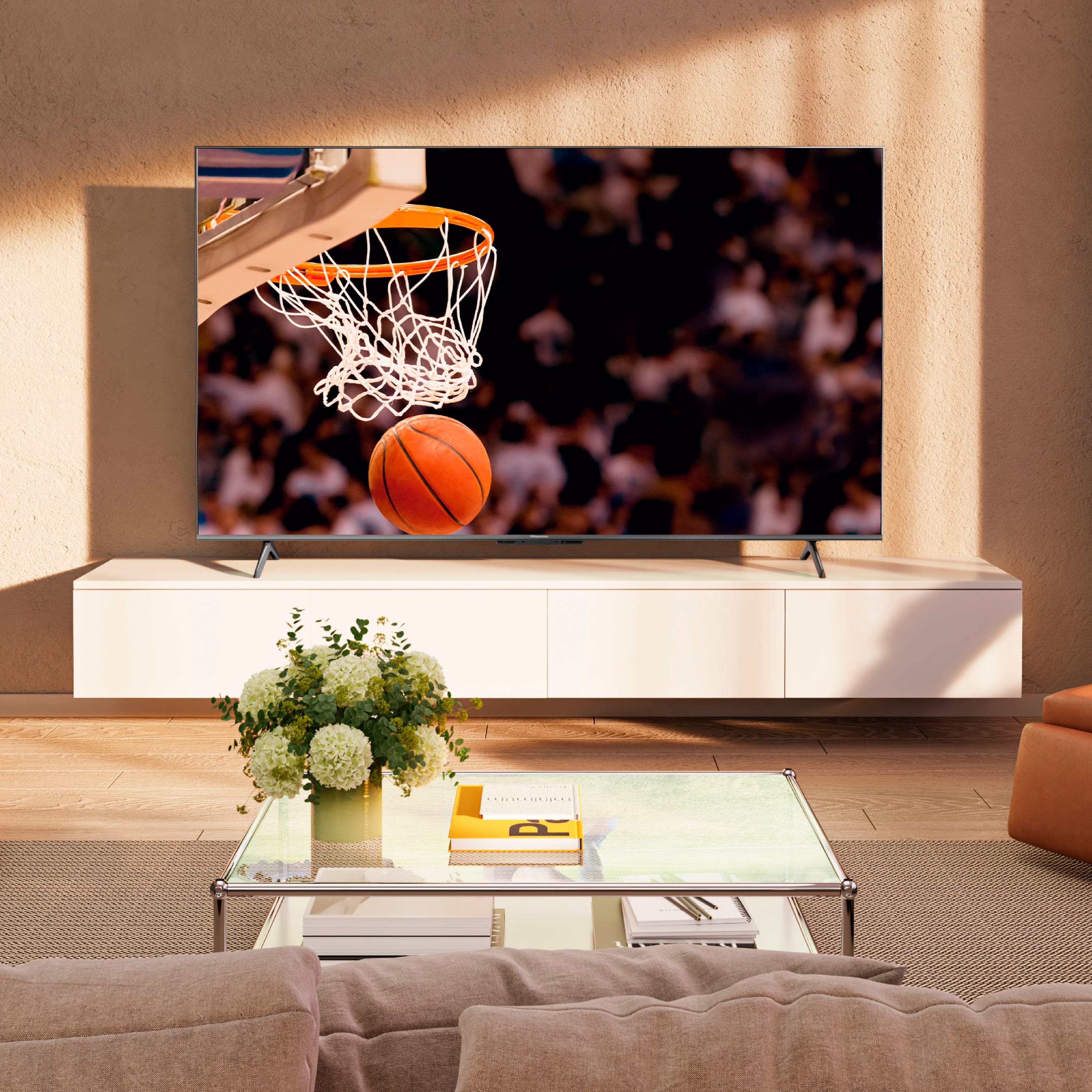 Alt View 22. Hisense - 65" Class U6 Series Mini-LED 4K UHD QLED Smart Google TV (2024) - Black.