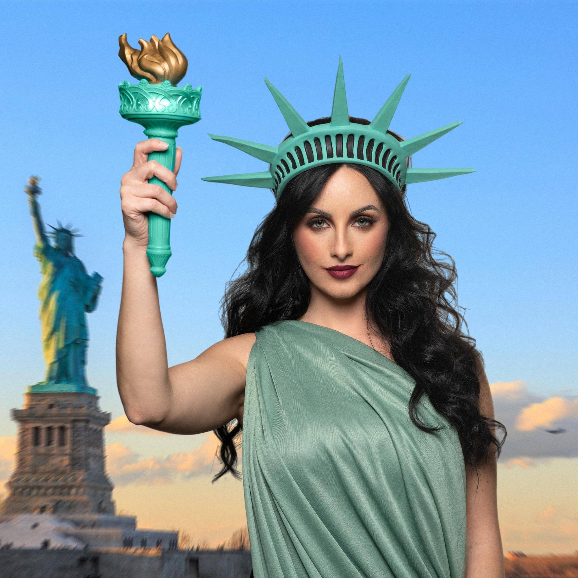 Alt View 1. Underwraps - Statue of Liberty Torch Adult Costume Accessory - Green.