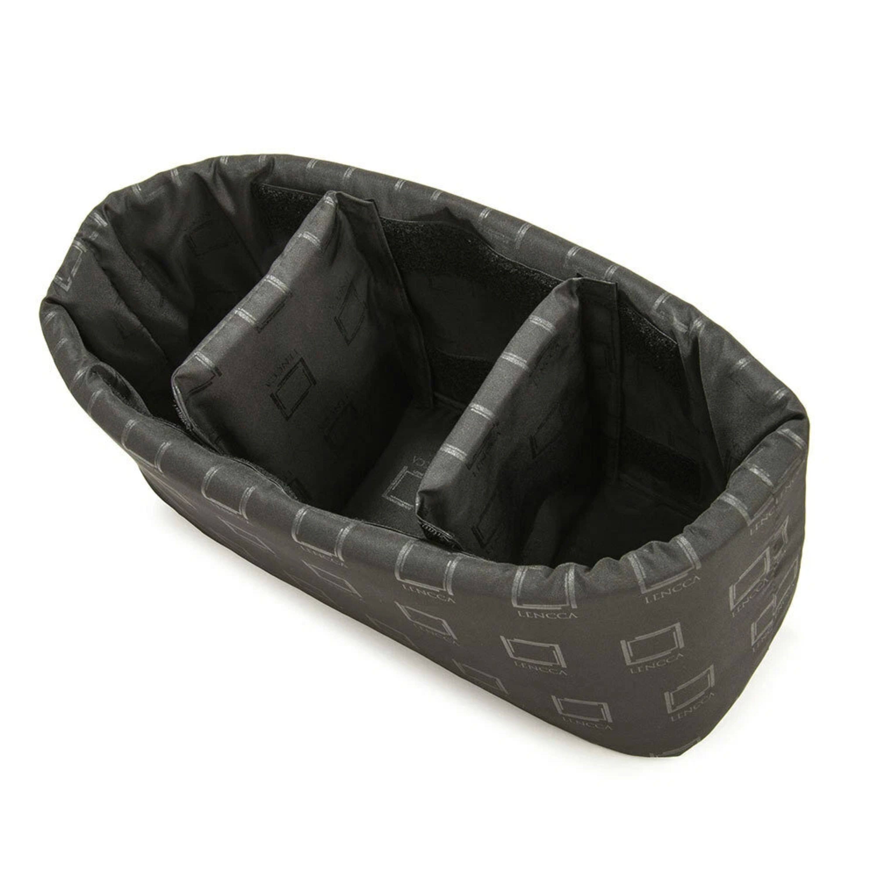 The text on the image is:

"LENCCA"