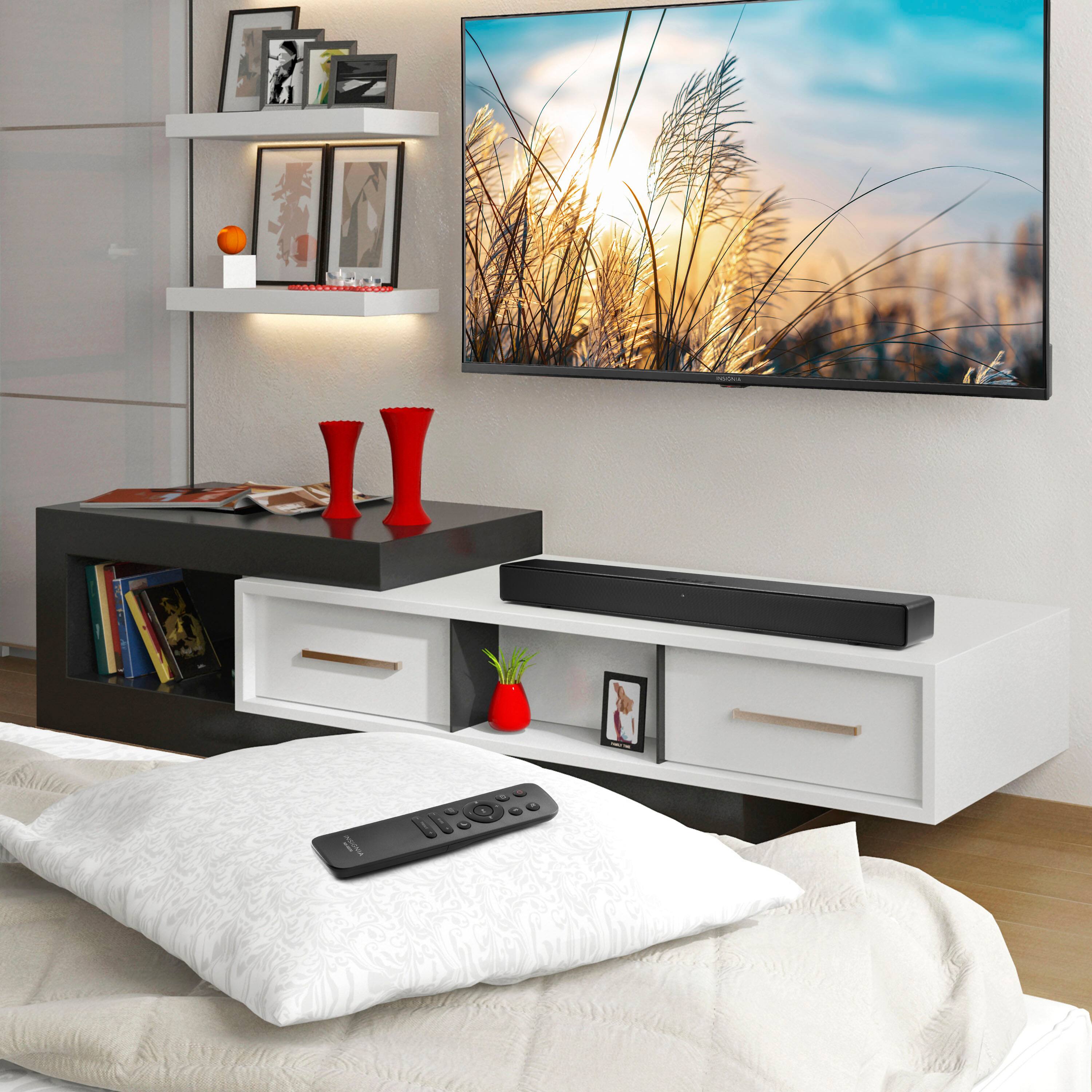 Alt View 1. Insignia™ - 2.0 Channel Soundbar 32", Bluetooth - Black.