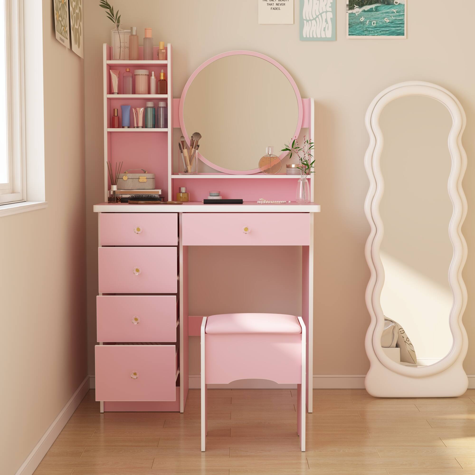 The text on the image is: "MIRRE WAVE THAT NEVER FADES."