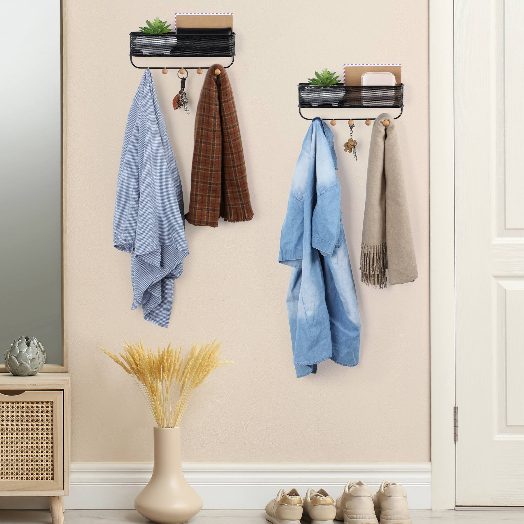 Back. Oumilen - Set of 2 Mesh Wall Storage Basket with Wooden Hooks, Black.