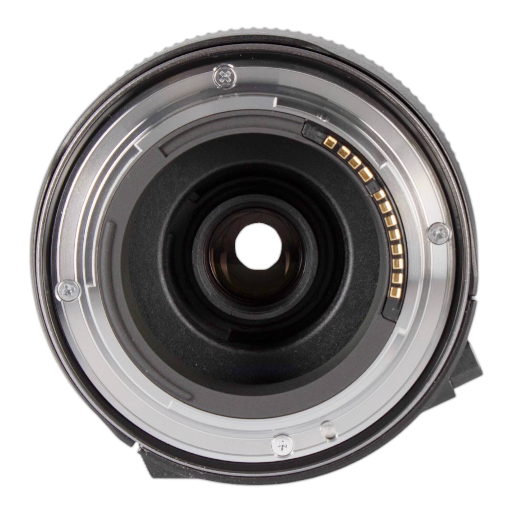 Alt View 6. Canon - Canon RF 7-14mm f/2.8-3.5 L Fisheye STM Lens | Ultra Wide Angle Zoom for RF Mount Full Frame Mirrorless Cameras Bundle - Black.