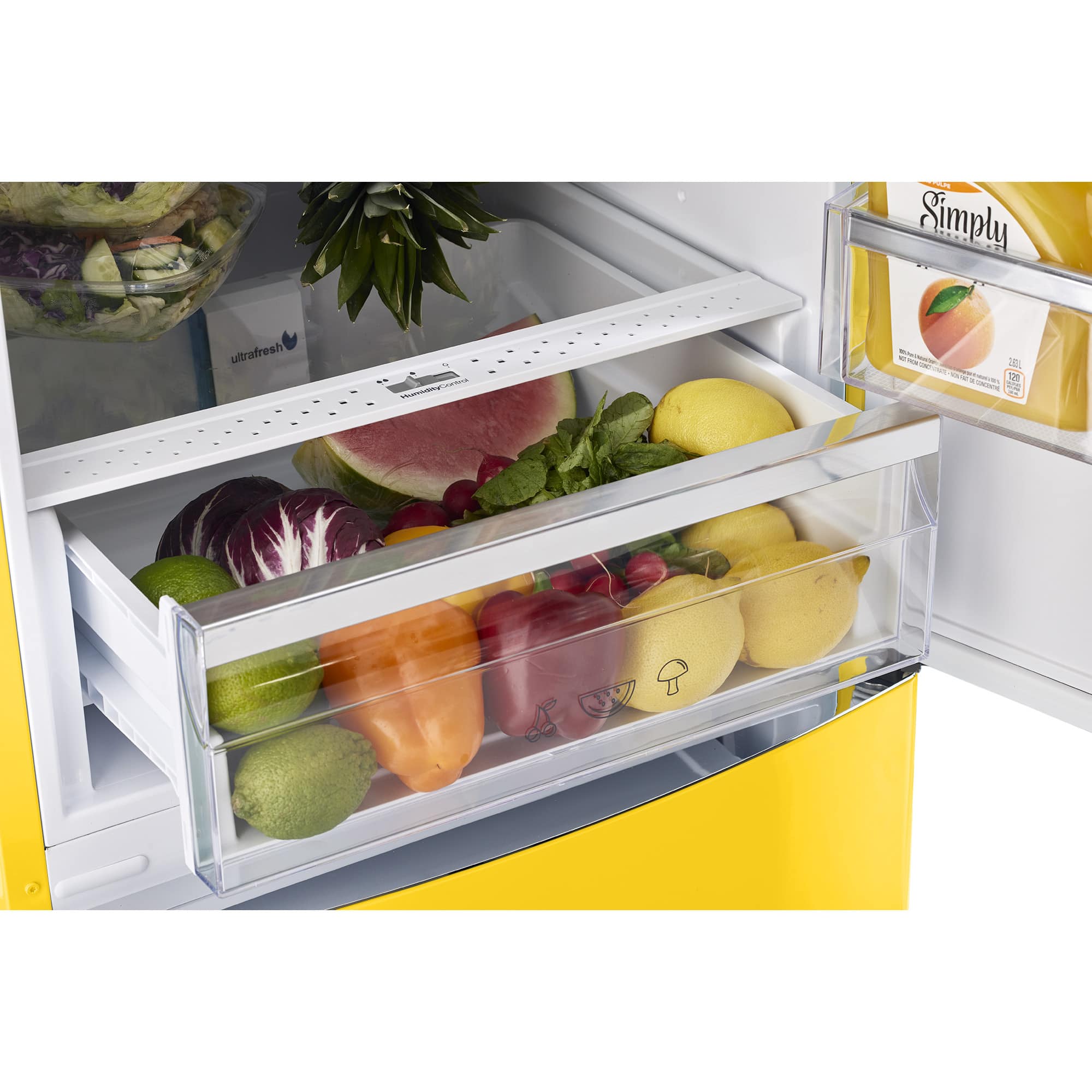 Unique Appliances 24 in. Wide Classic Retro 23.8 in 11.7 cu. ft