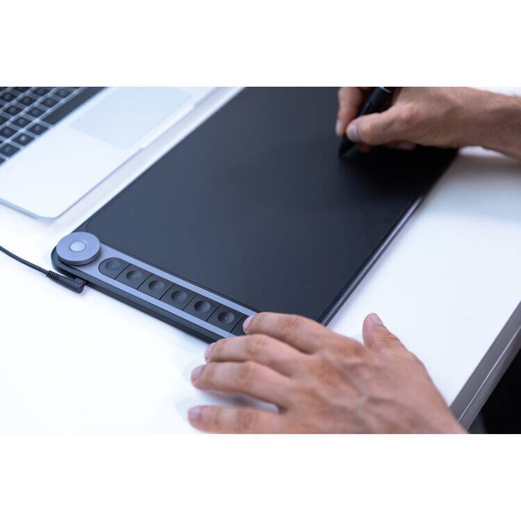 Alt View 5. Huion - Inspiroy Dial Q620M Wireless Graphics Drawing Tablet - Black.