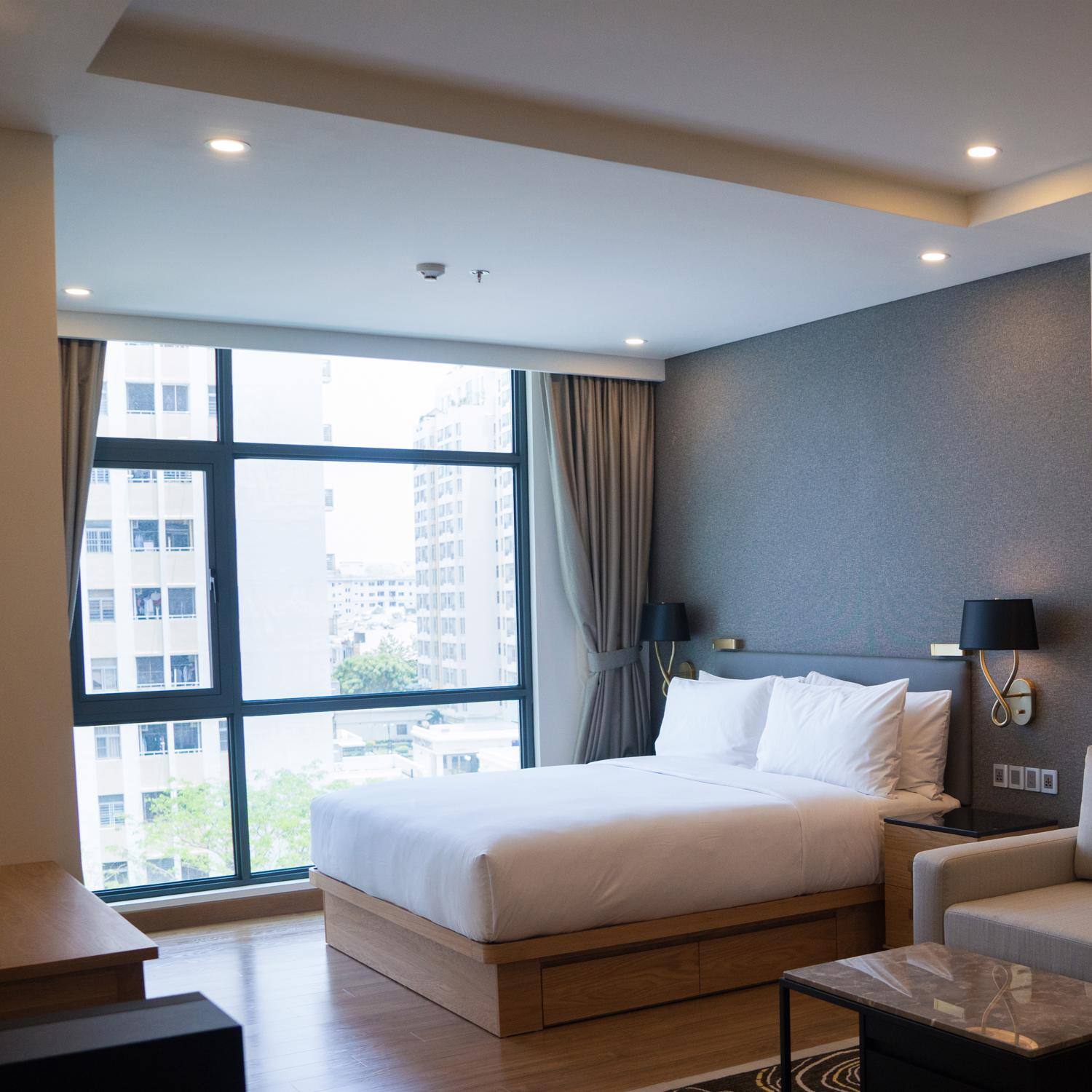 Angle. Halo - Halo White 4 in. W Plastic LED Canless Recessed Downlight 7.8 W.