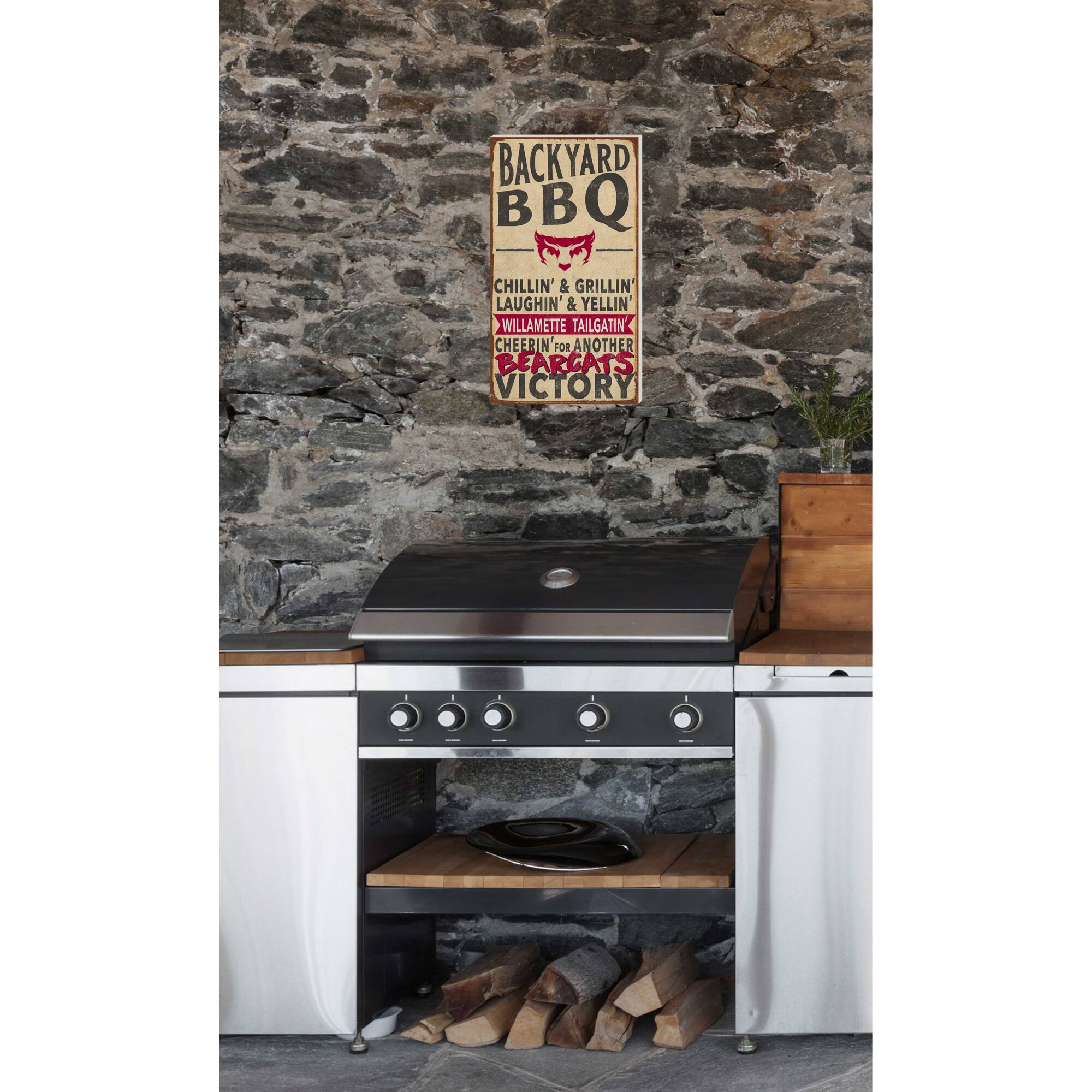 BACKYARD BBQ

CHILLIN' & GRILLIN'  
LAUGHIN' & YELLIN'  
WILLAMETTE TAILGATIN'  
CHEERIN' FOR ANOTHER BEARCATS VICTORY