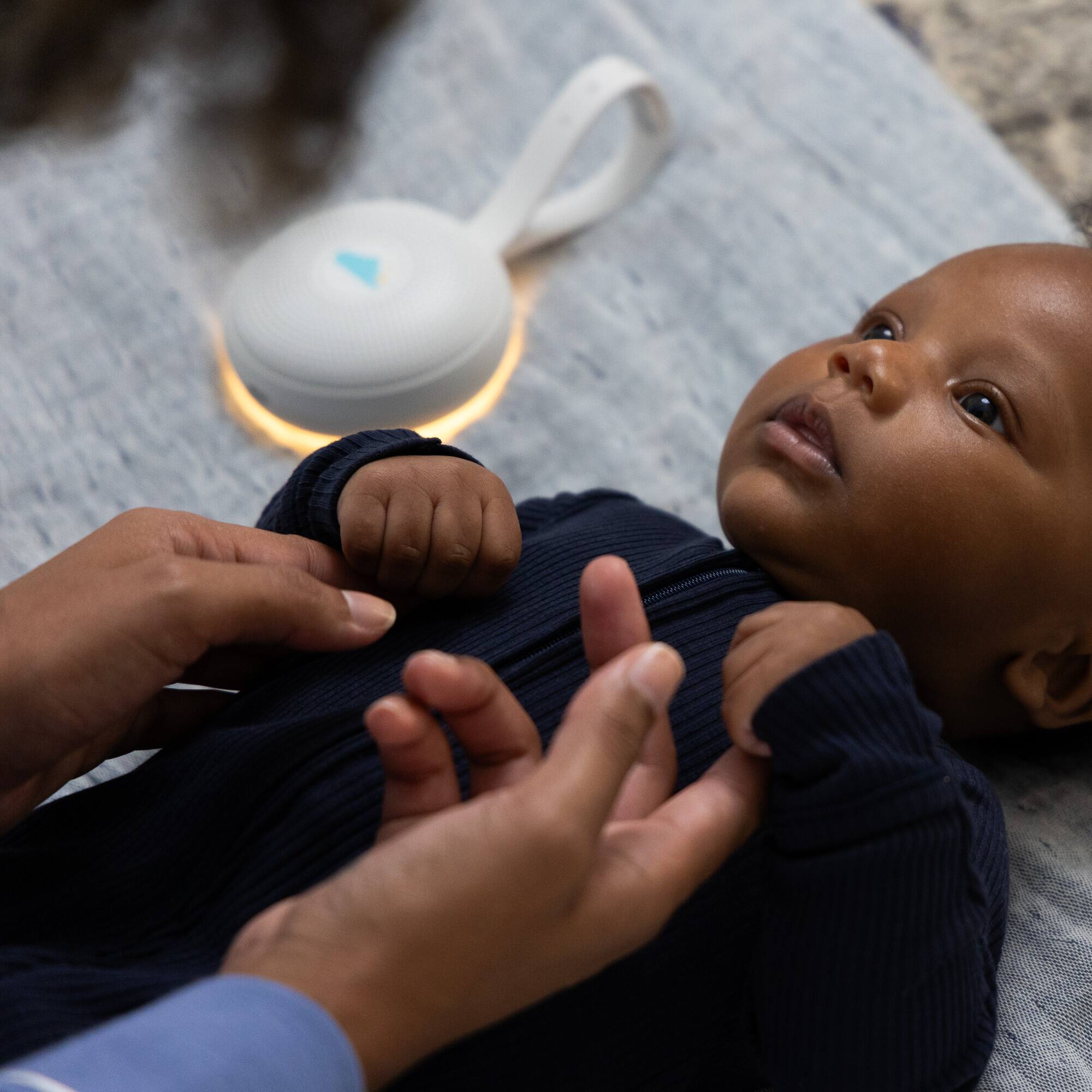 Alt View 3. Yogasleep - Yogasleep Hushh+ Travel Sound Machine - White.