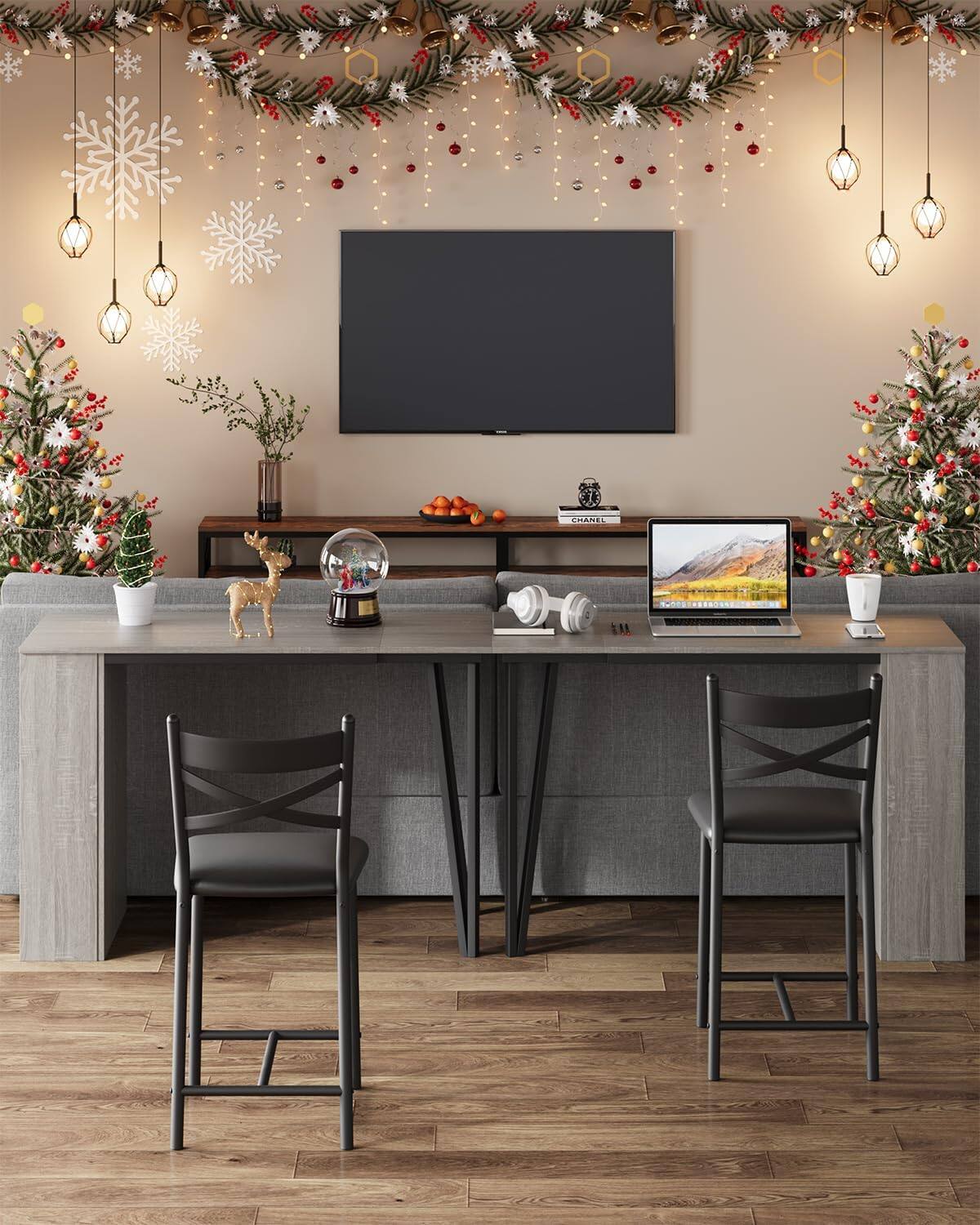 The text in the image reads:

"CHANEL"