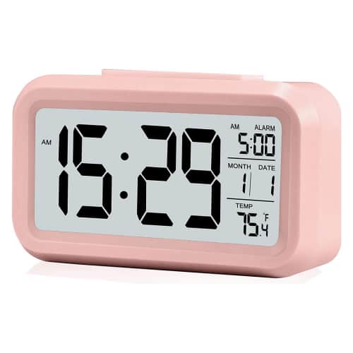 Auledio - Digital Alarm Clock, LED Display, Portable Snooze Function, Battery Powered Alarm Clock ( Batteries Not Included) - Pink