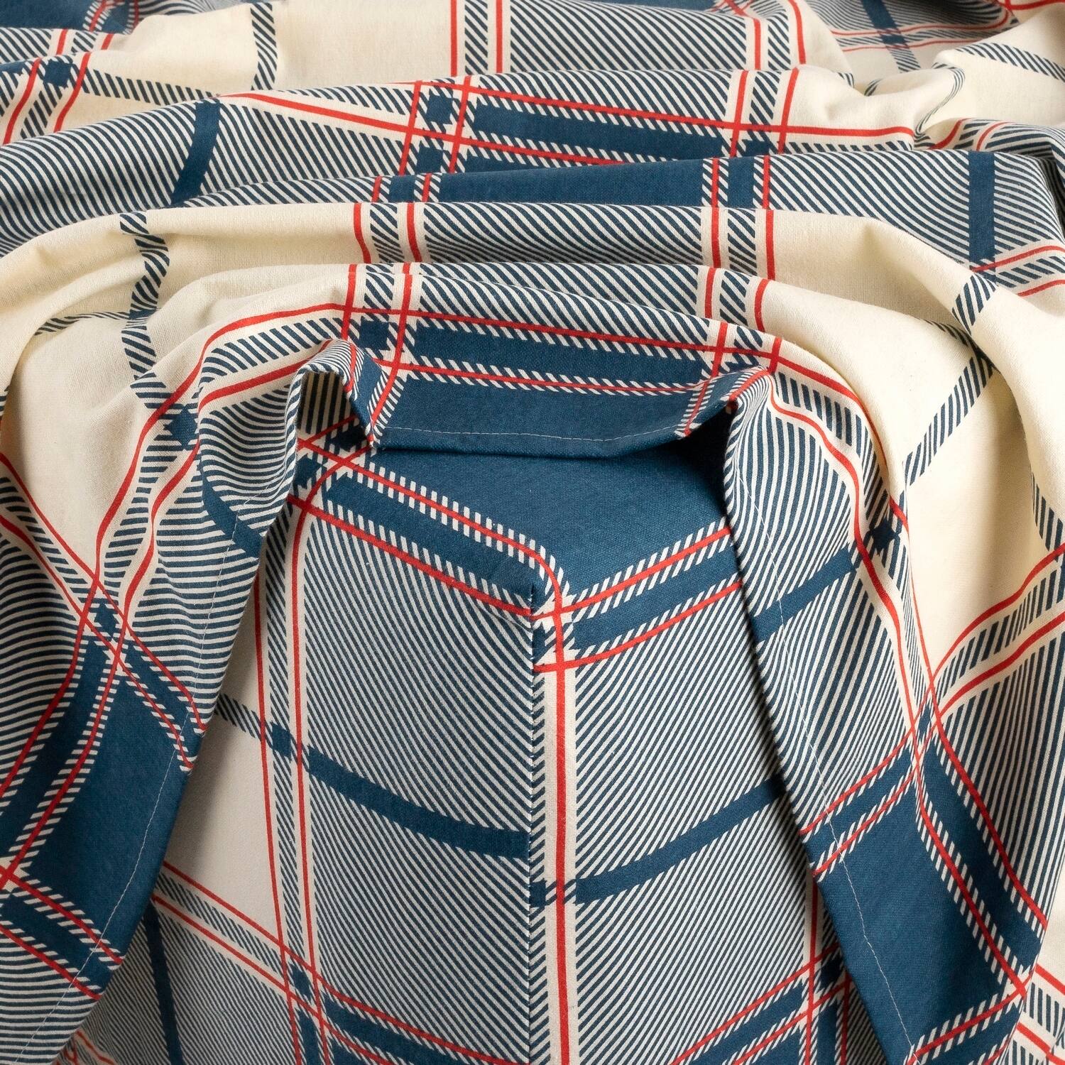 Left. Kathy Ireland - Kathy Ireland 100% Turkish Cotton Flannel Sheet Set - Signature Plaid.